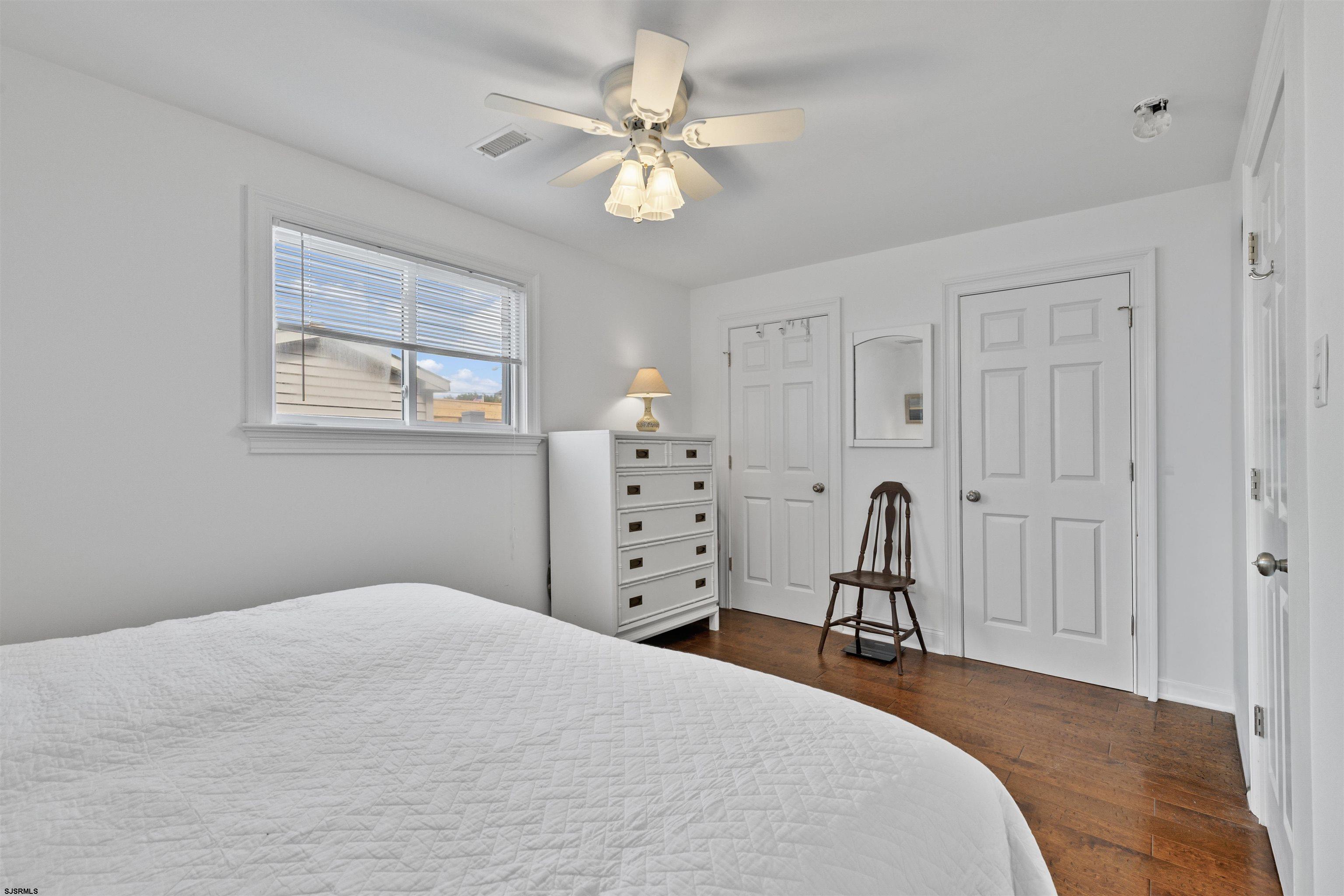 113 N Derby Ave