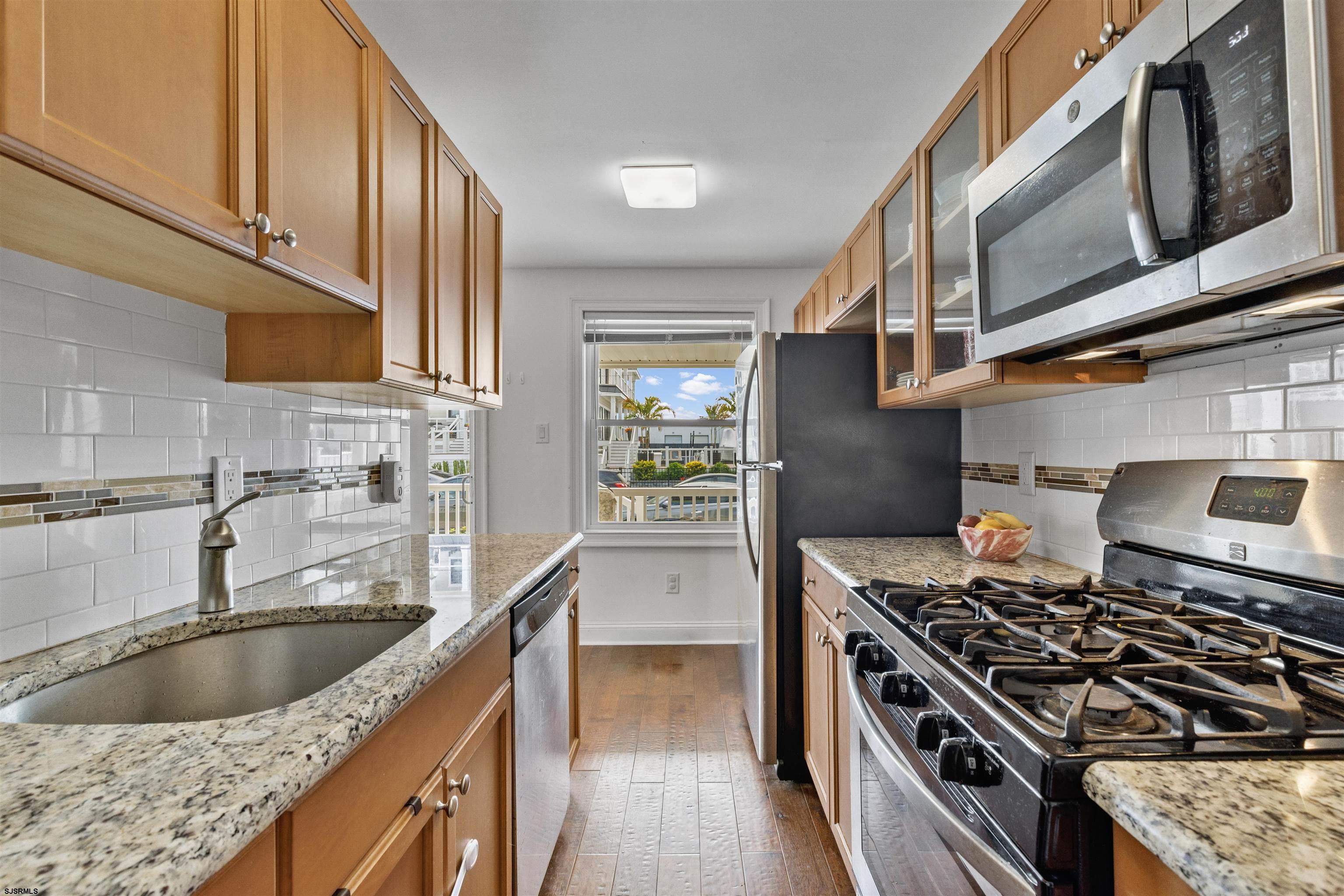113 N Derby Ave