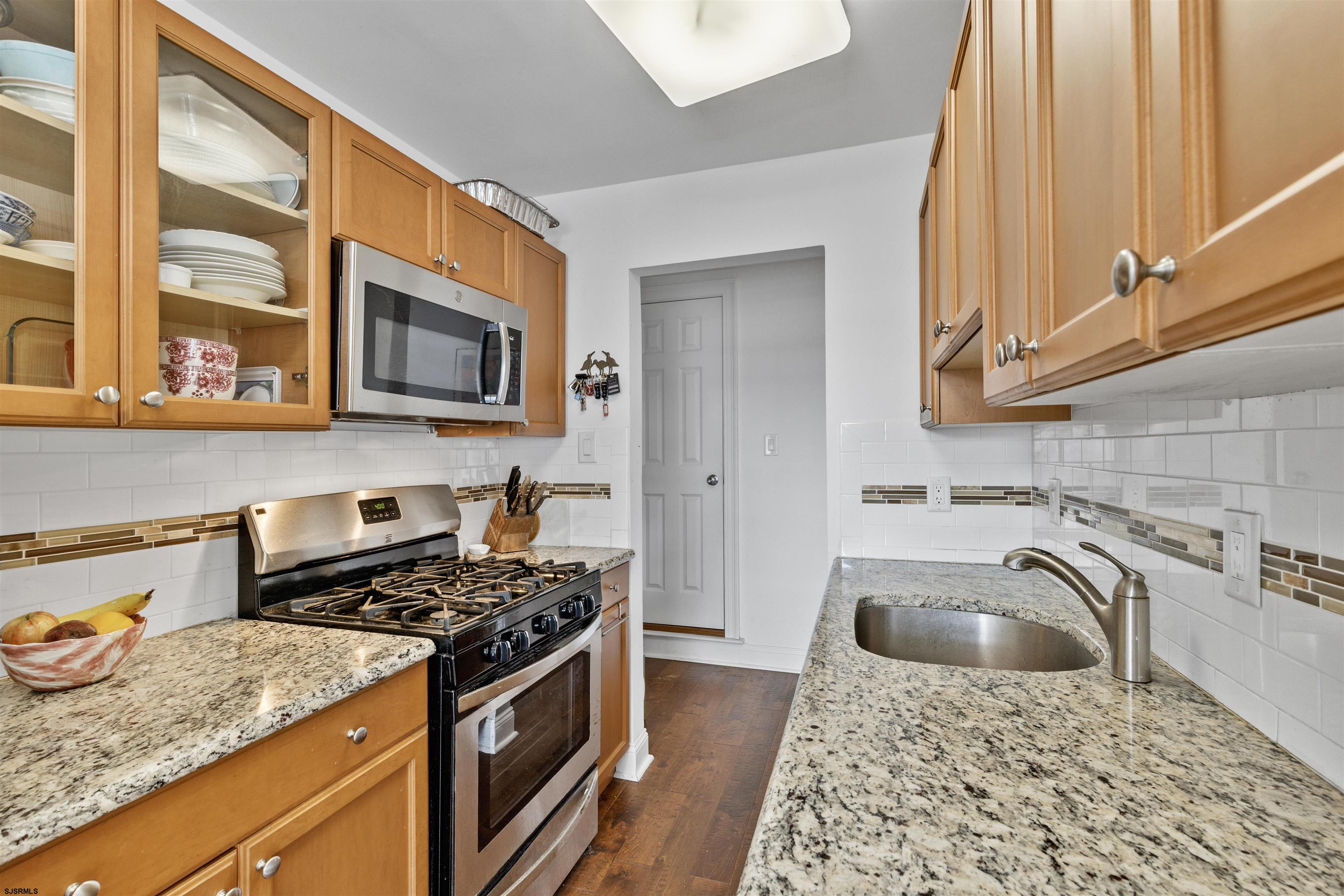 113 N Derby Ave