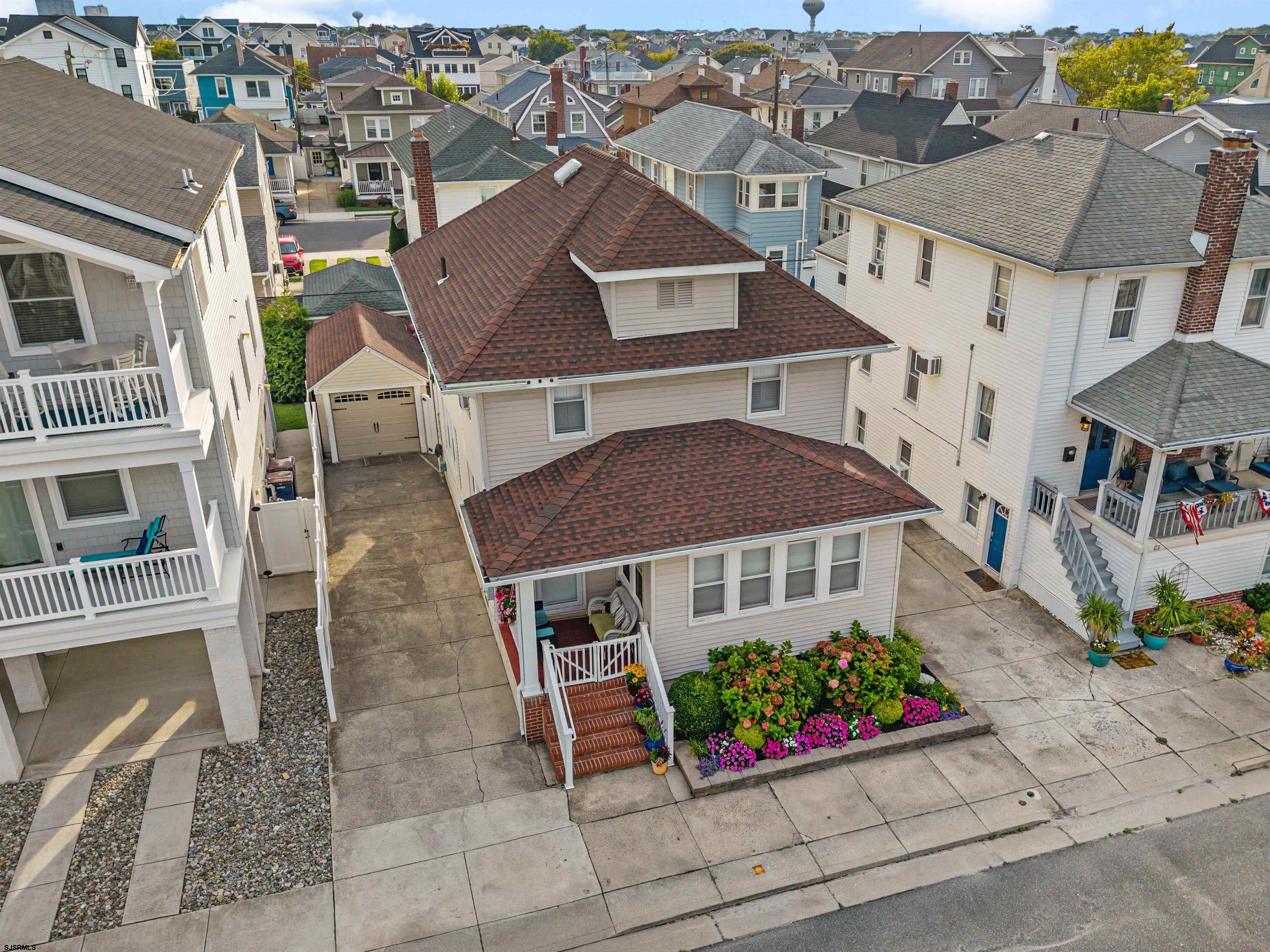 12 N Wyoming Ave