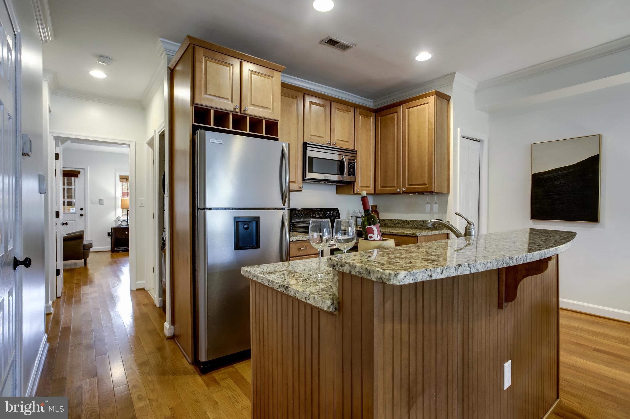 1513 CONSTITUTION AVE NE #2
