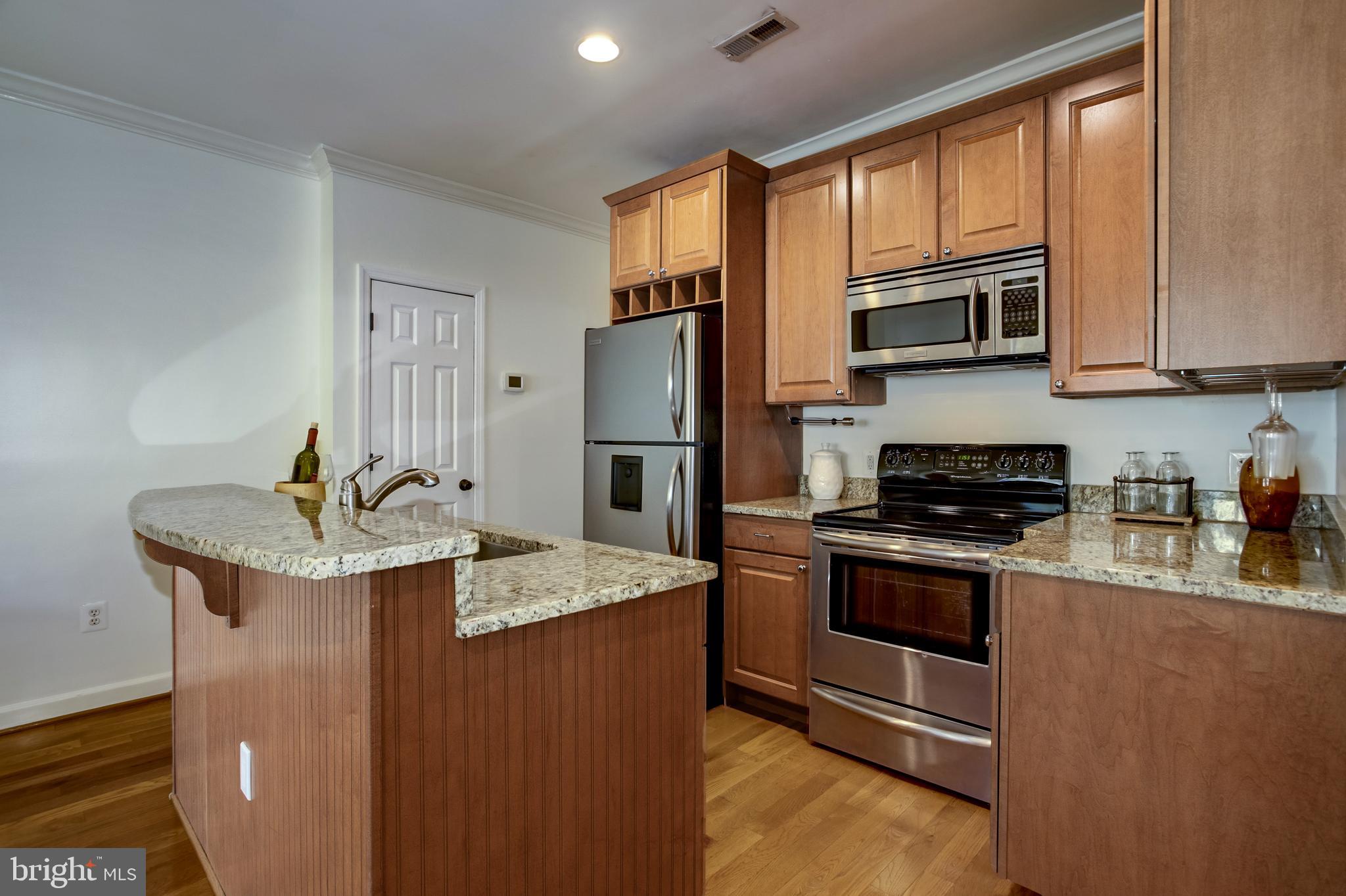 1513 CONSTITUTION AVE NE #2