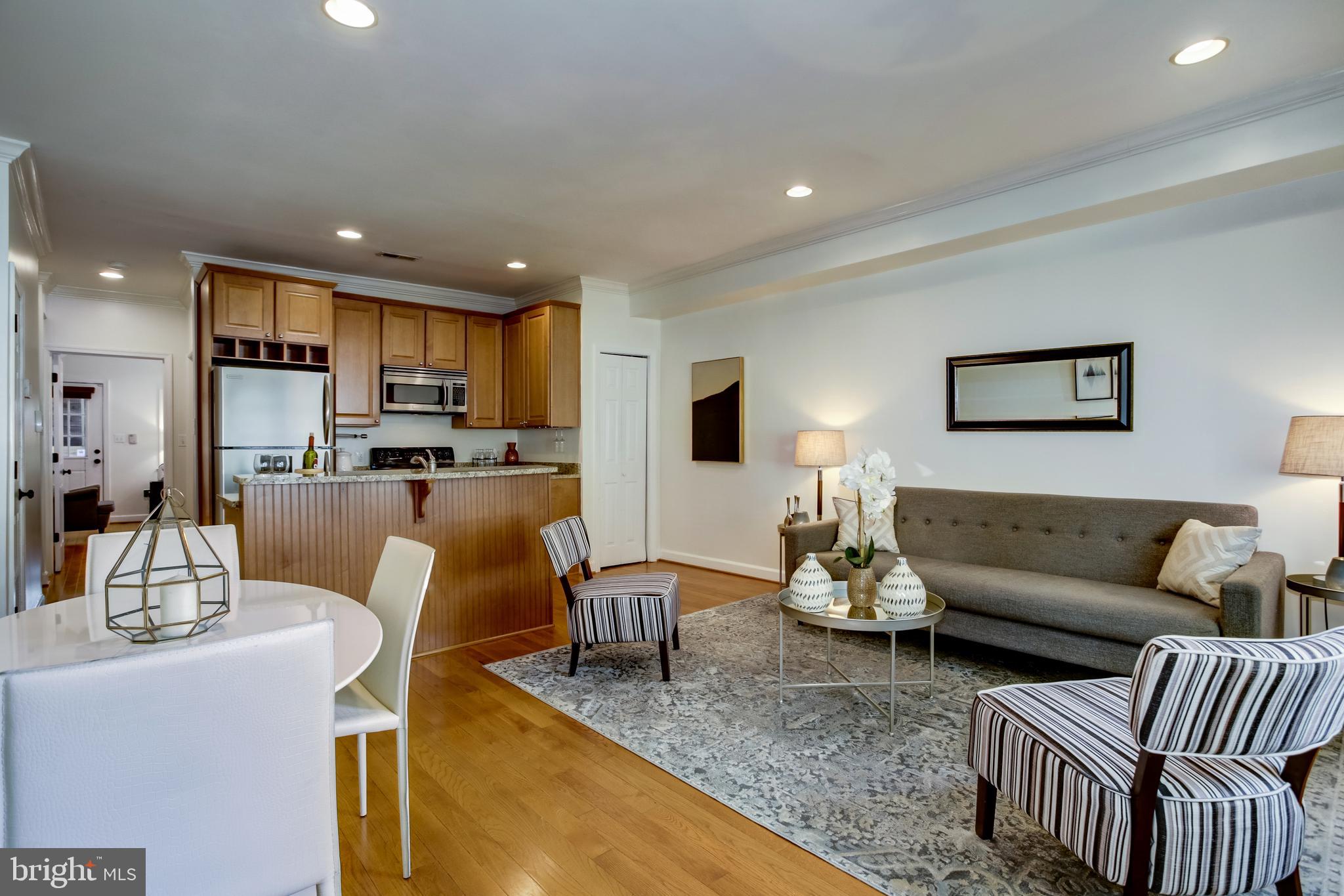 1513 CONSTITUTION AVE NE #2
