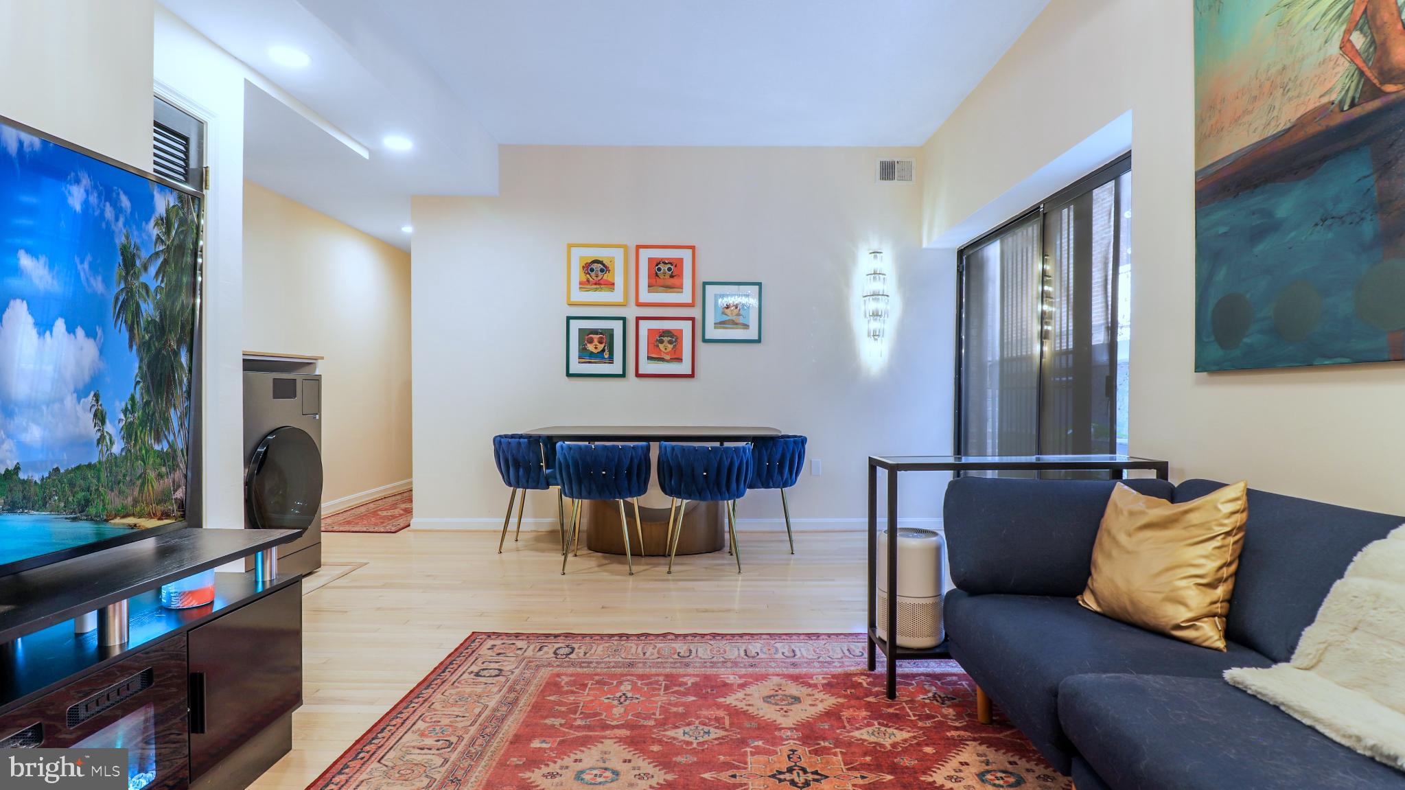 1812 VERNON ST NW #1