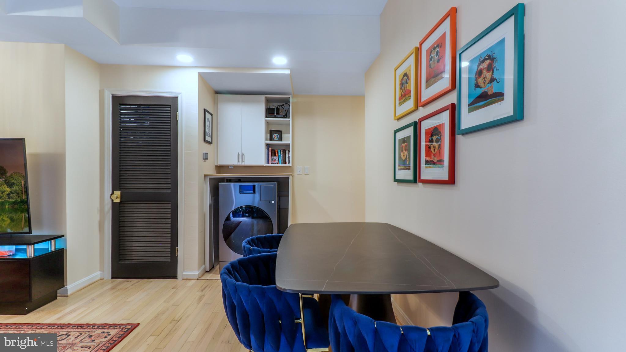 1812 VERNON ST NW #1