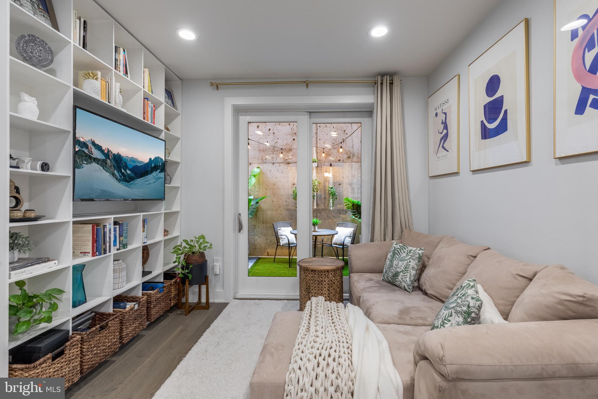 1412 CHAPIN STREET NW 5