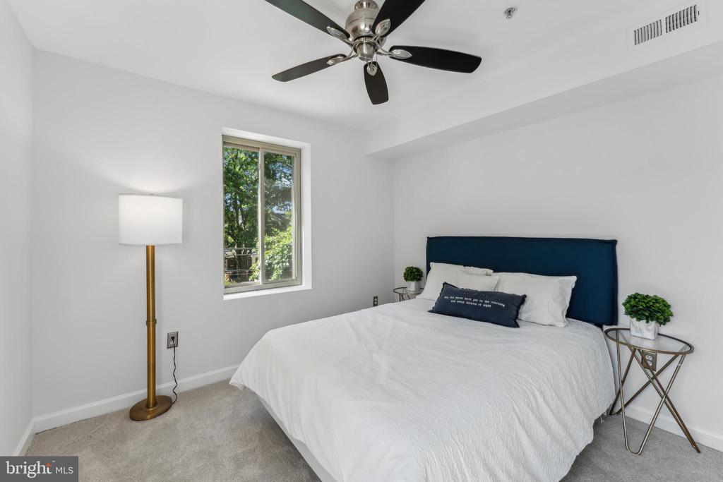 5403 9TH STREET NW 204