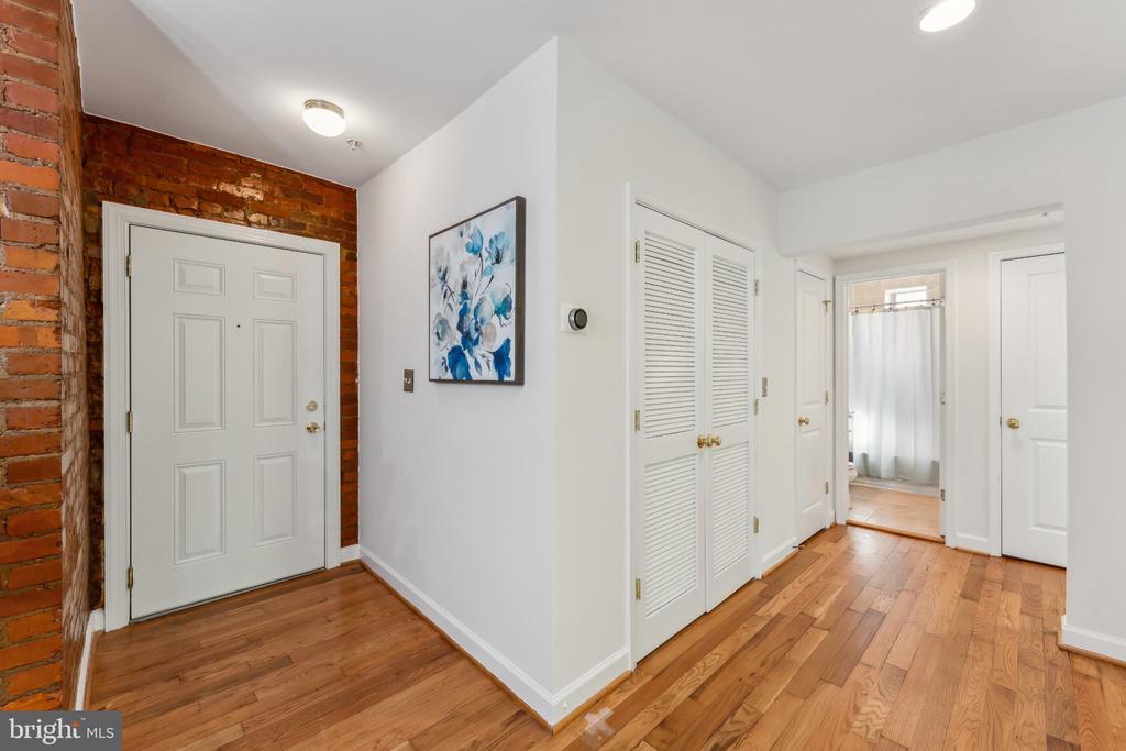 5403 9TH STREET NW 204