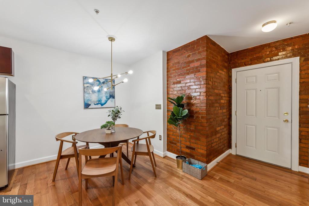 5403 9TH STREET NW 204