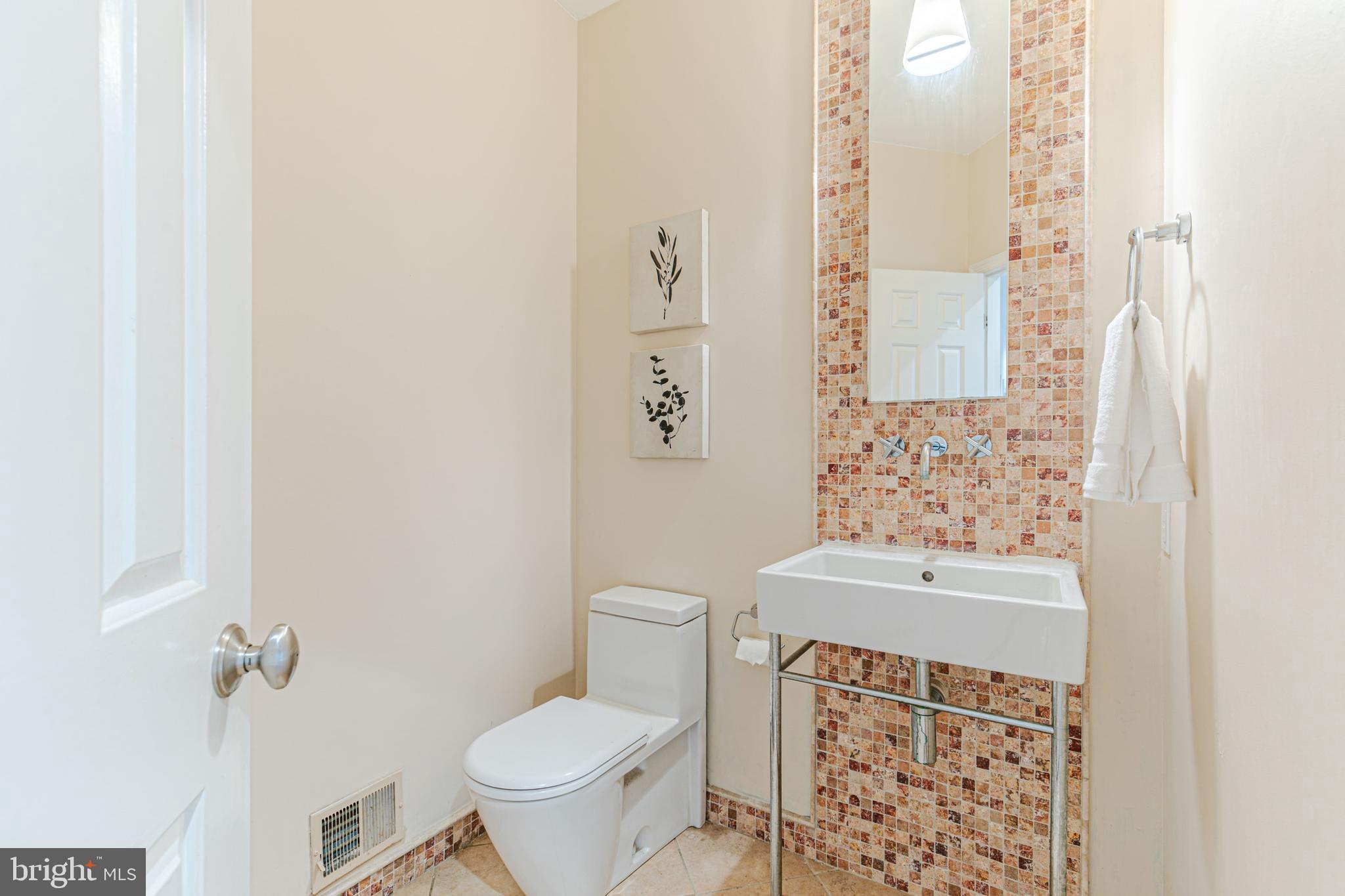 9225 Vendome Drive