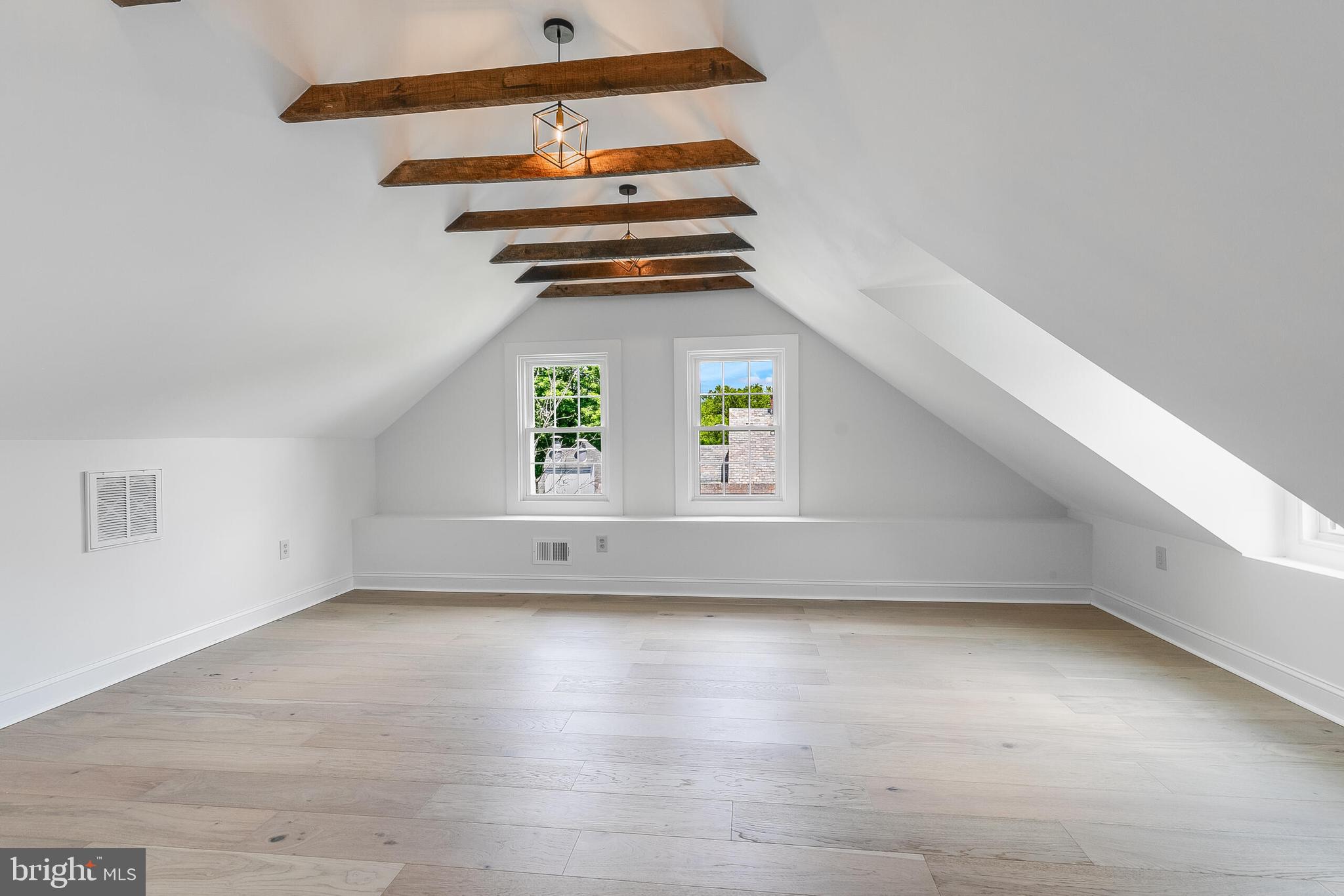 6818 Connecticut Ave