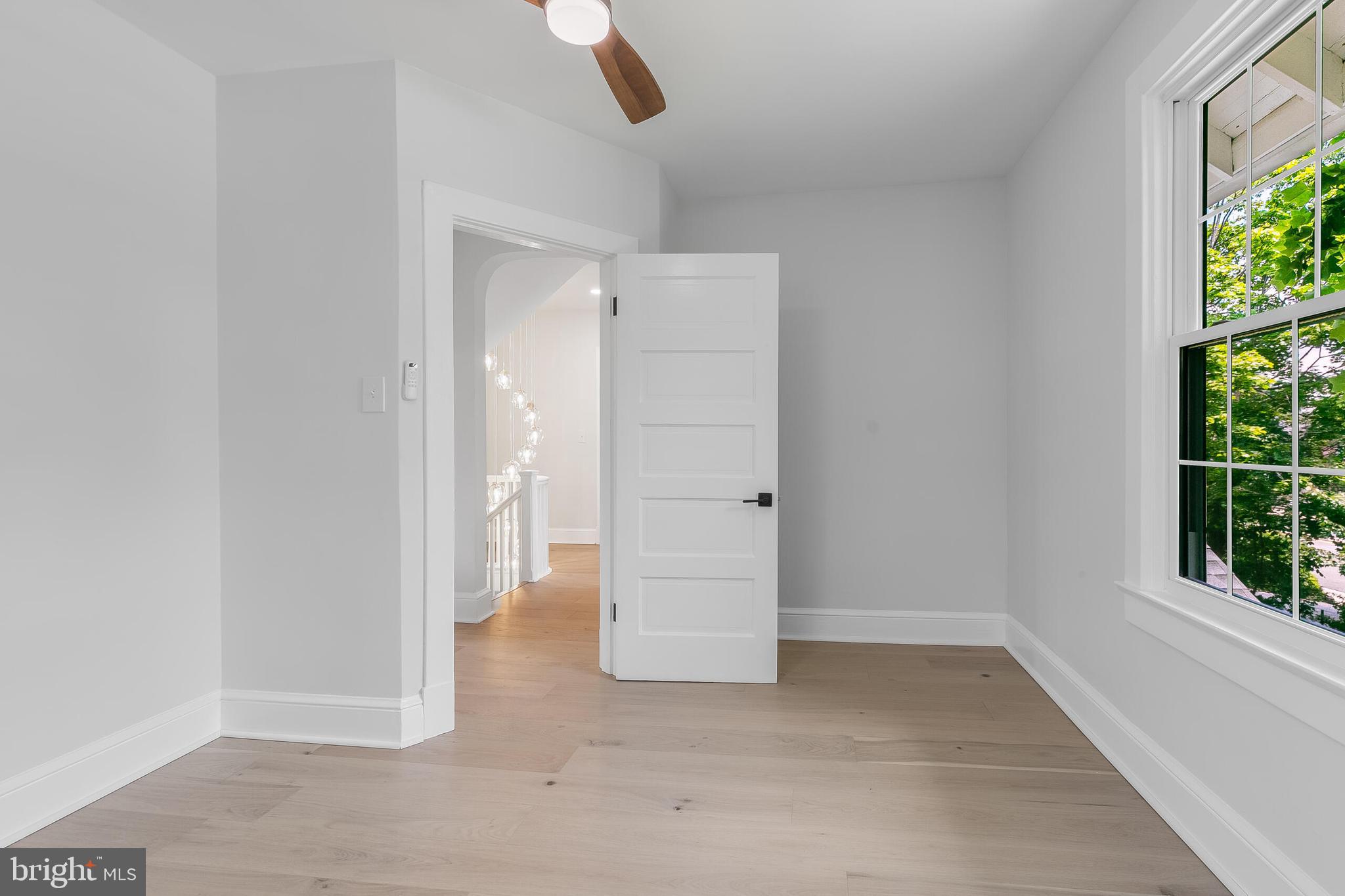 6818 Connecticut Ave