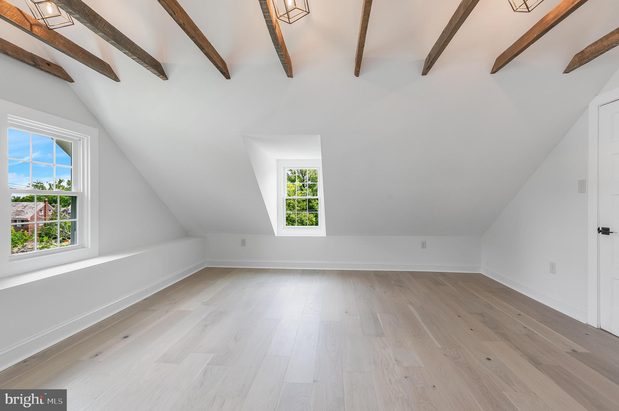 6818 Connecticut Ave