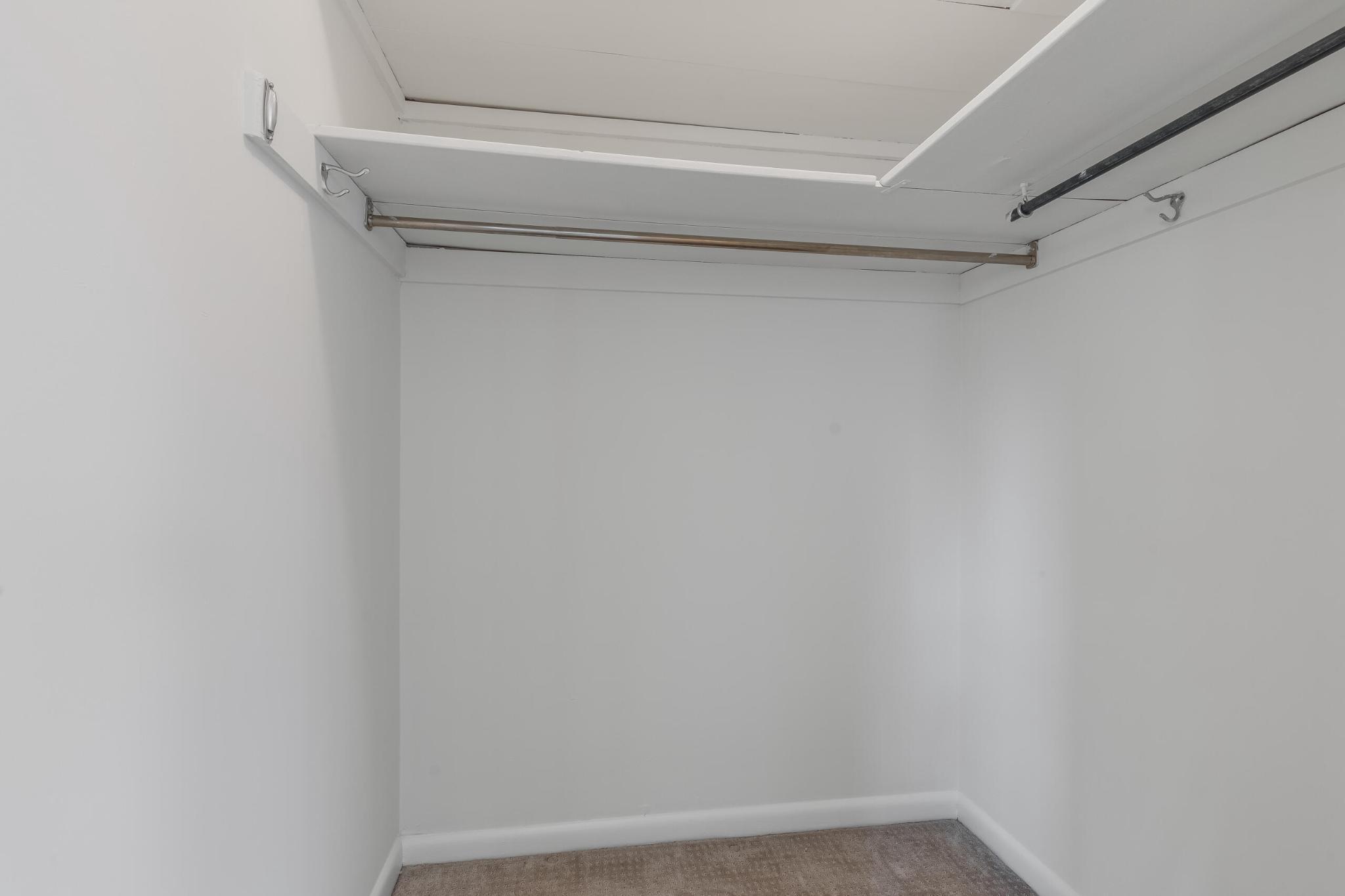 10636 MONTROSE AVENUE 101