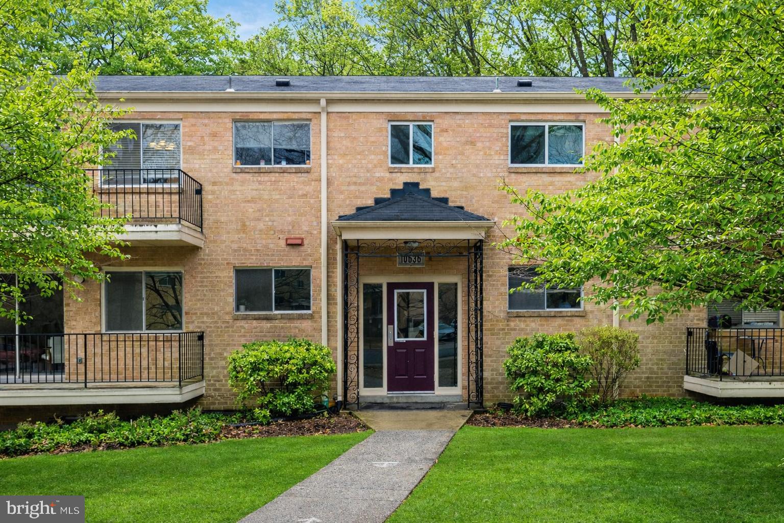 10636 MONTROSE AVENUE 101