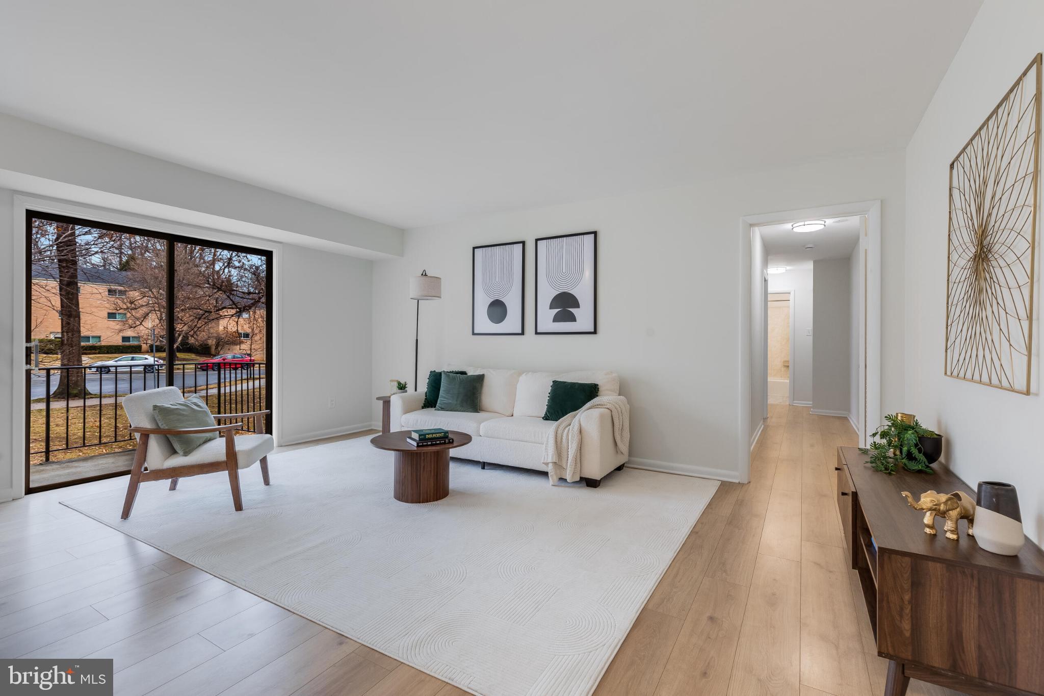 10636 MONTROSE AVENUE 101