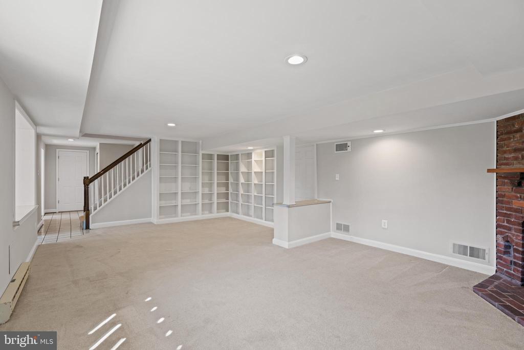 5112 SCARSDALE ROAD