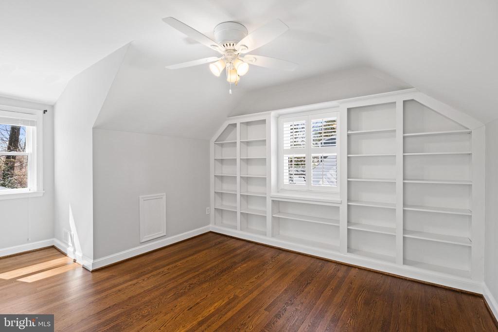 5112 SCARSDALE ROAD