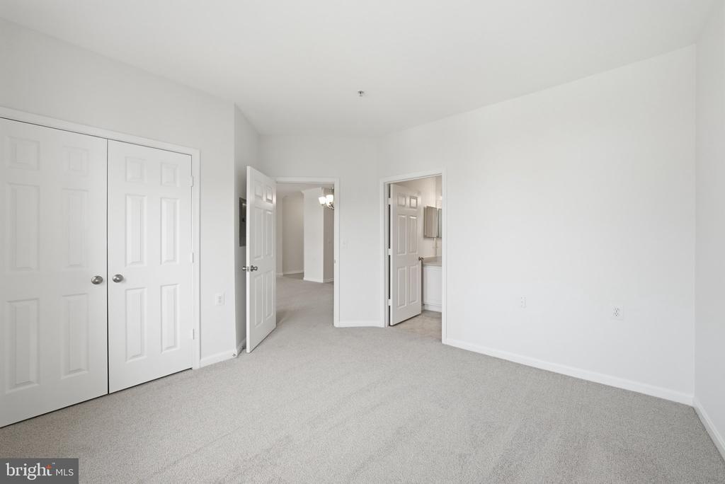 14040 NEW ACADIA LANE Unit: 405