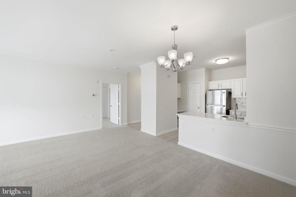 14040 NEW ACADIA LANE Unit: 405