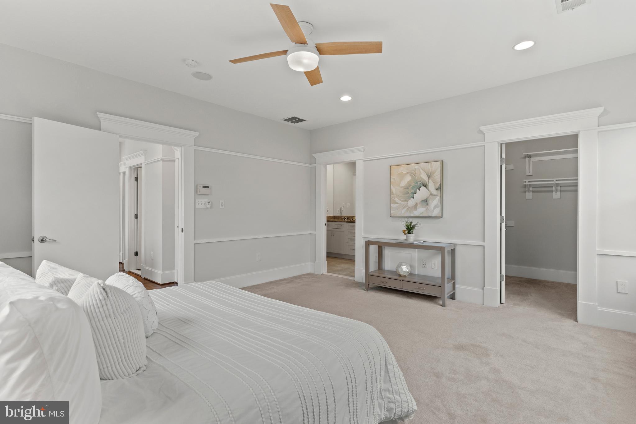 2011 N POLLARD STREET