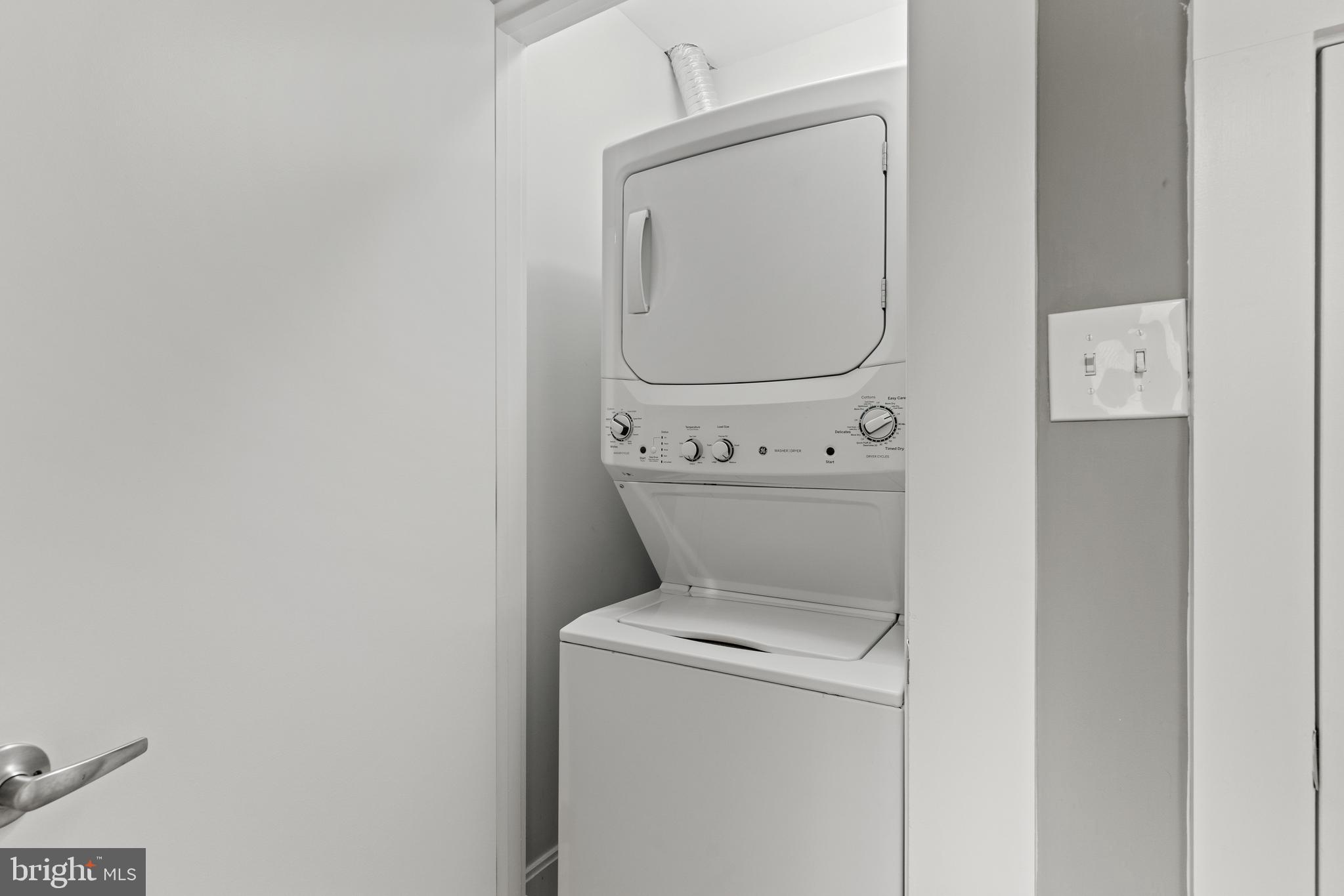 2011 N POLLARD STREET