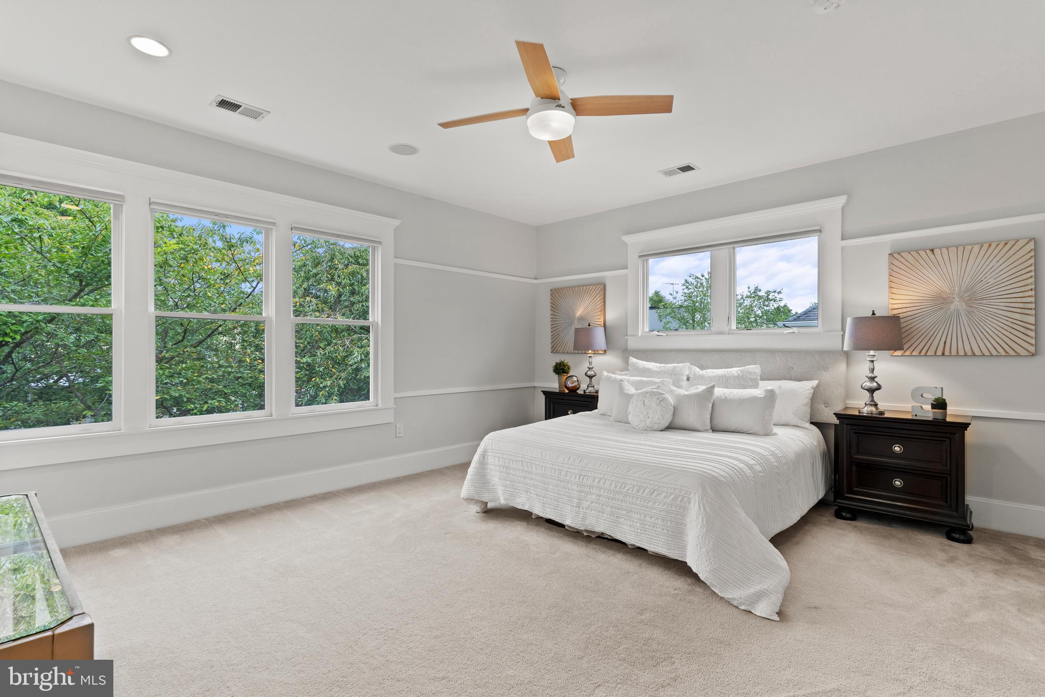 2011 N POLLARD STREET