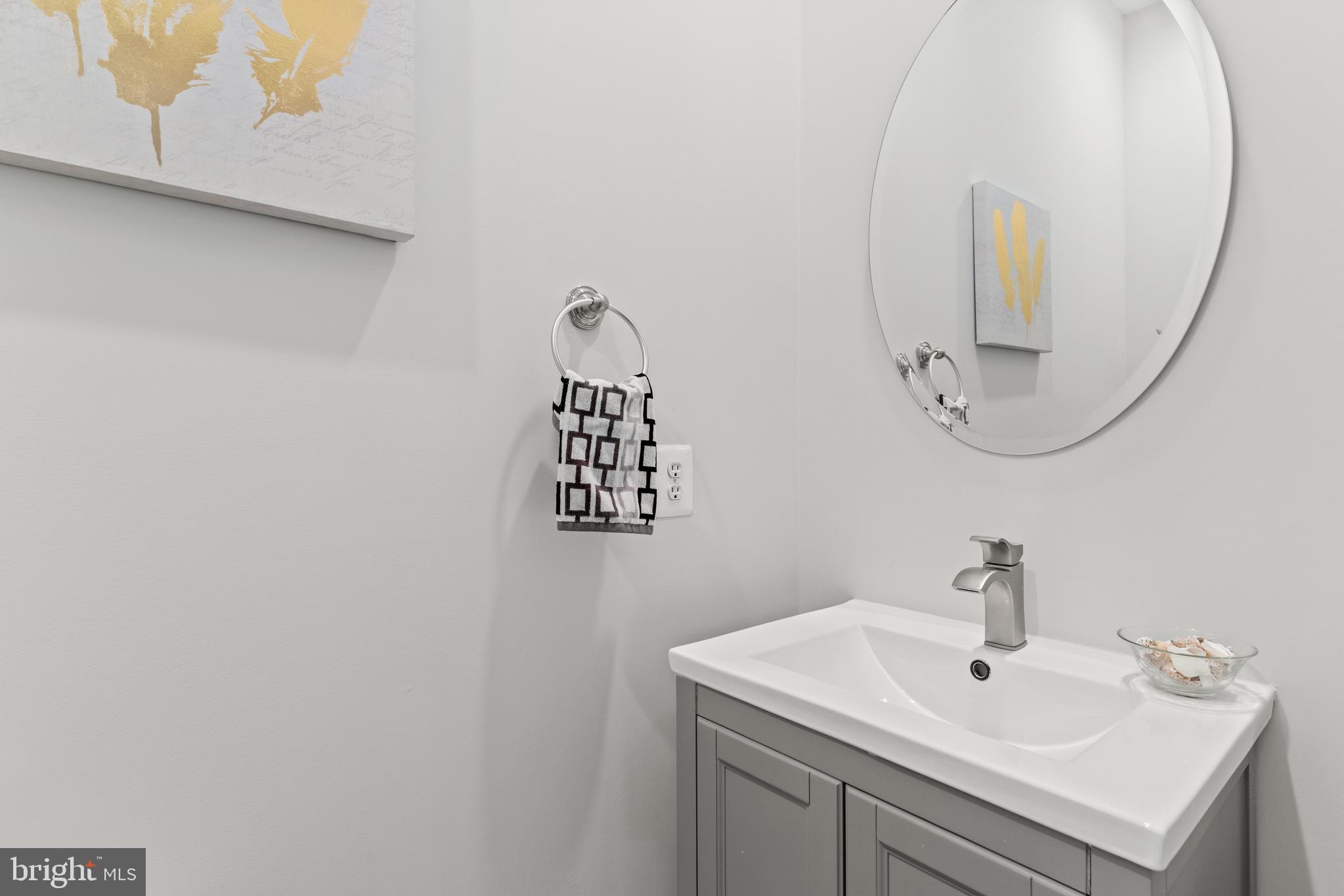 2011 N POLLARD STREET