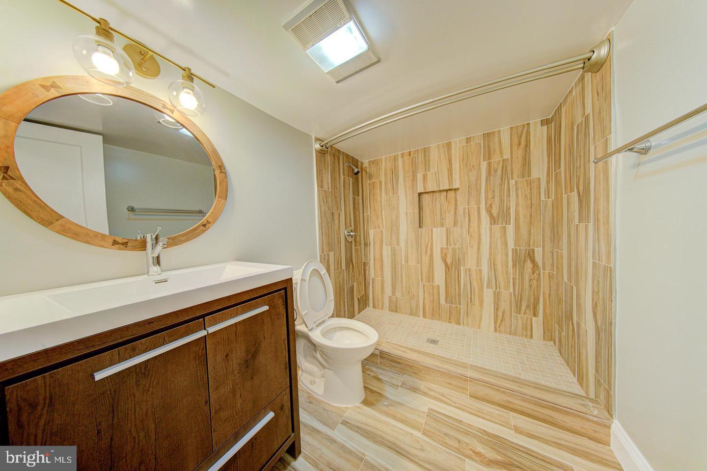 2400 S ARLINGTON RIDGE ROAD