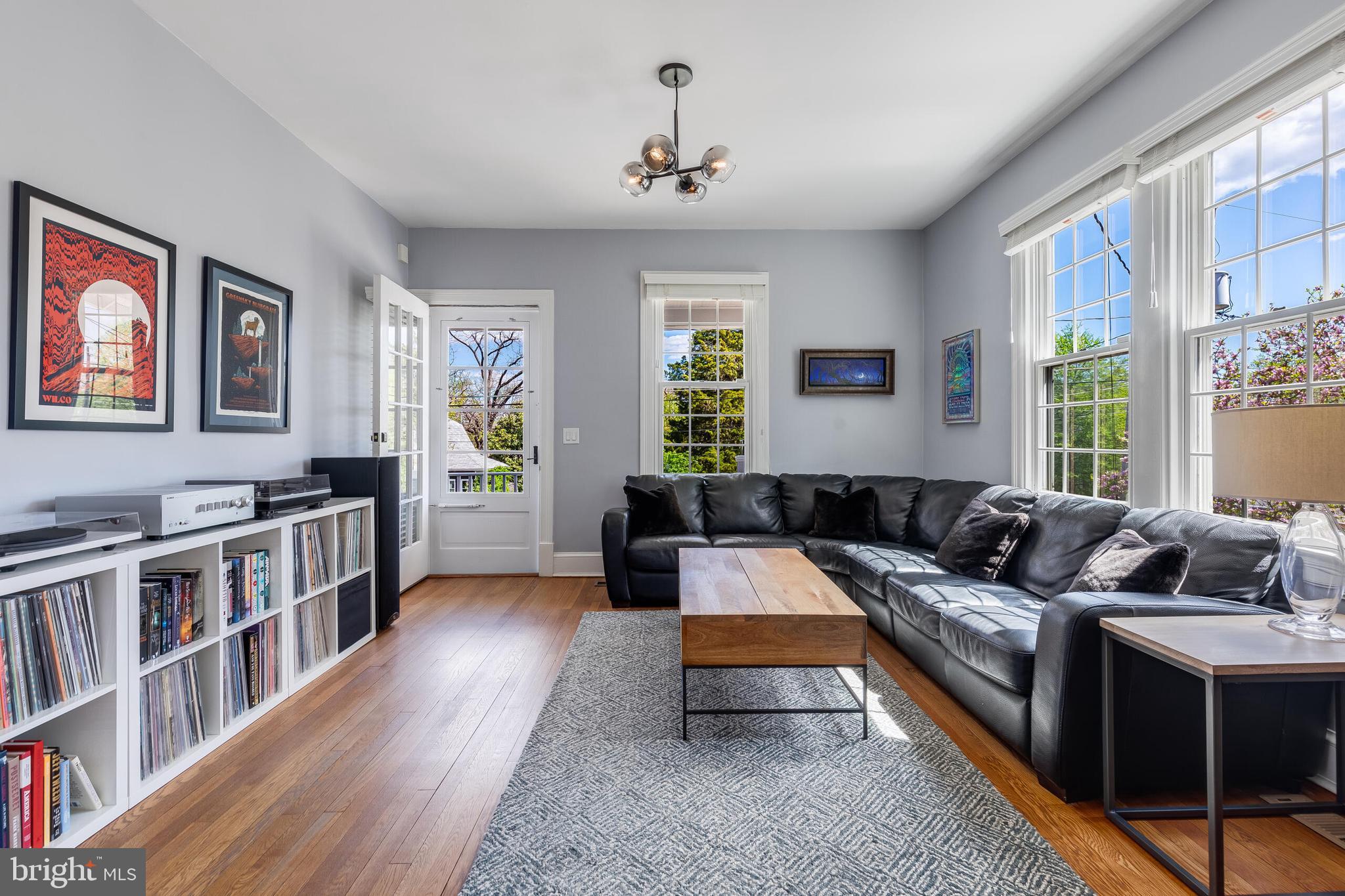 1708 N QUEBEC STREET N