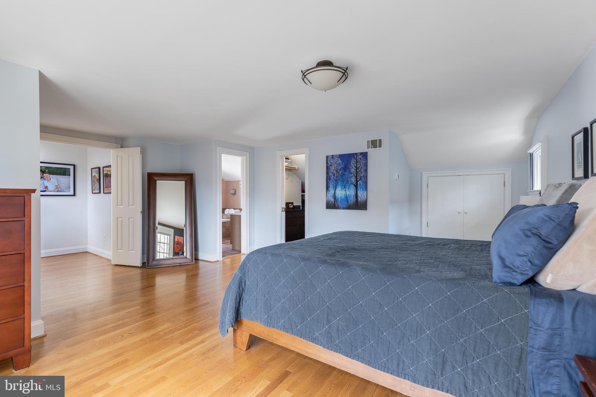 1708 N QUEBEC STREET N