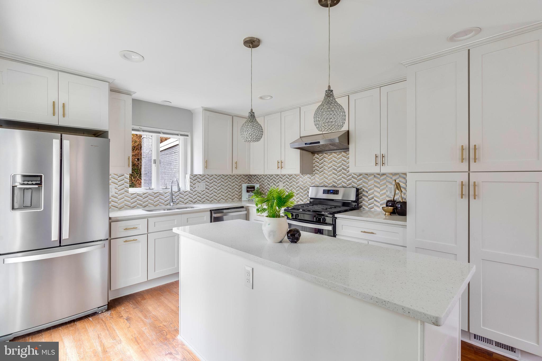 2400 S ARLINGTON RIDGE ROAD