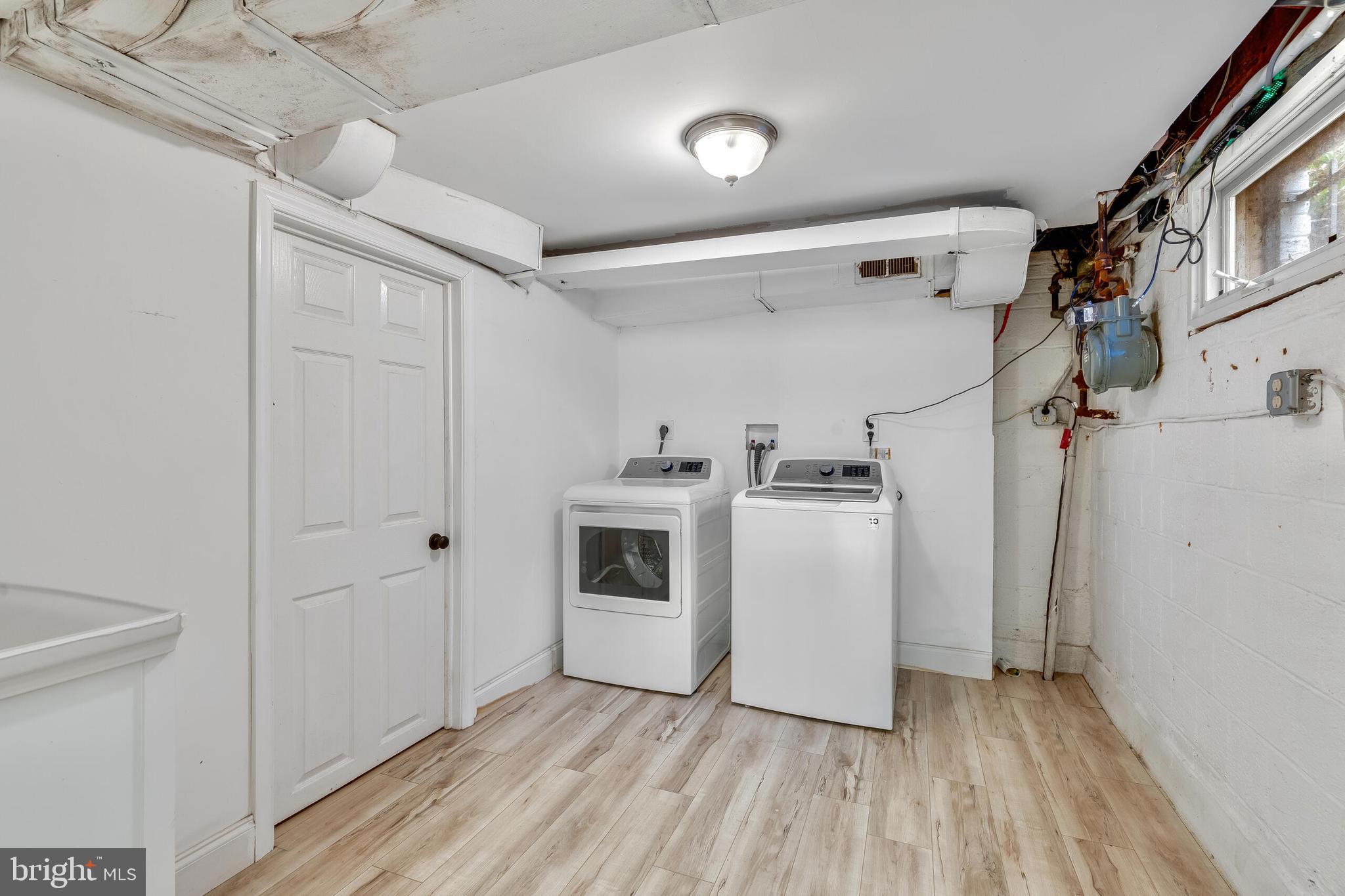 2400 S ARLINGTON RIDGE ROAD