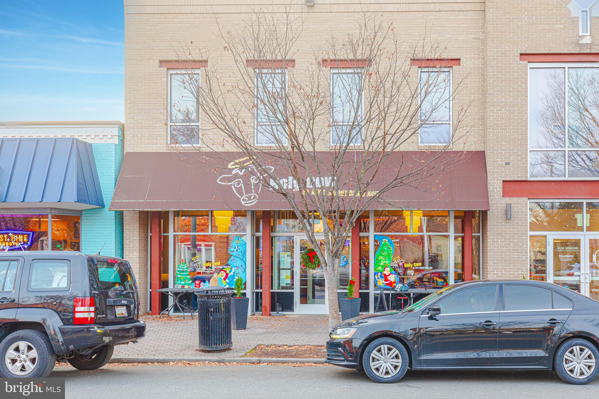 726 W Glebe Road