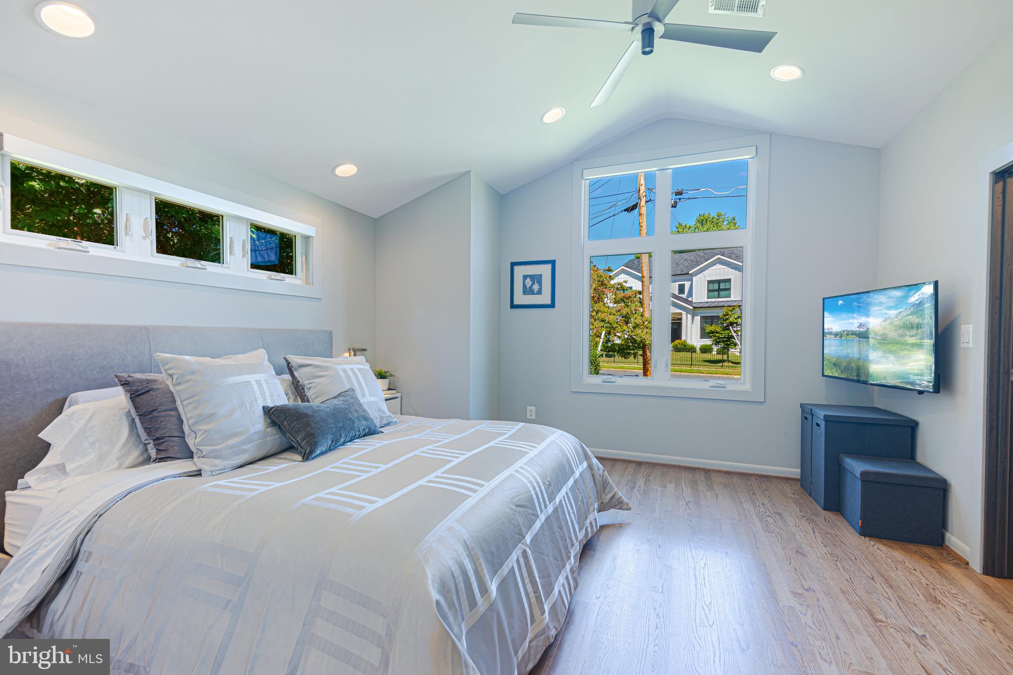 1622 WESTMORELAND STREET