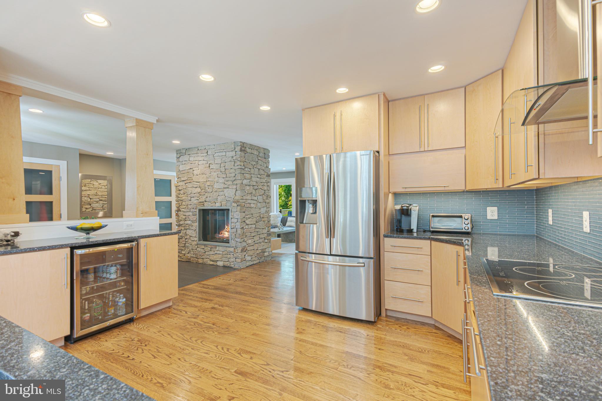 1622 WESTMORELAND STREET