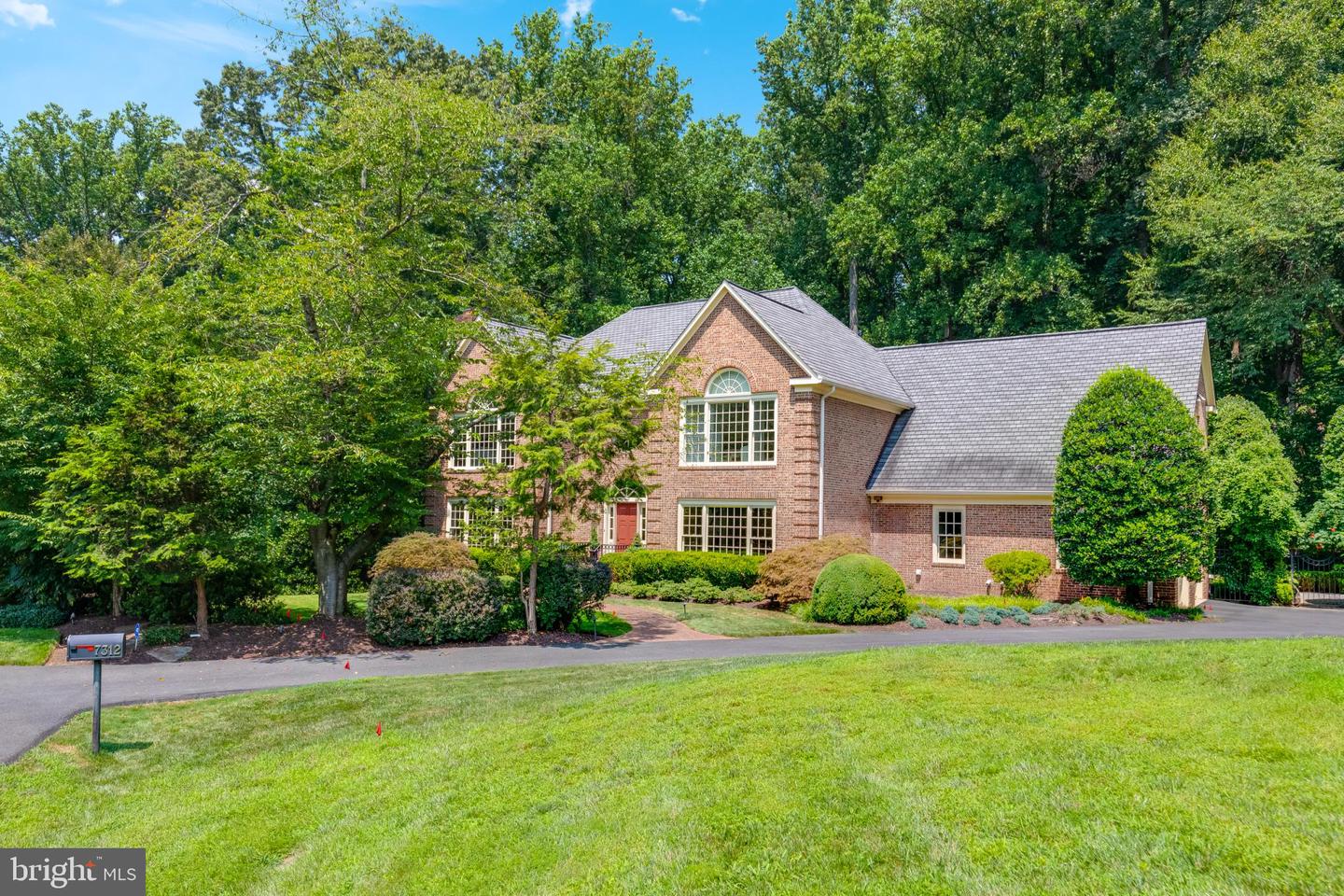 7312 Linganore Ct