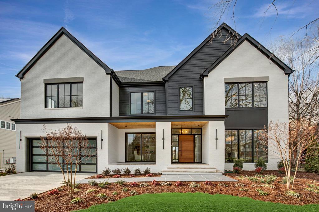1124 Guilford Ct