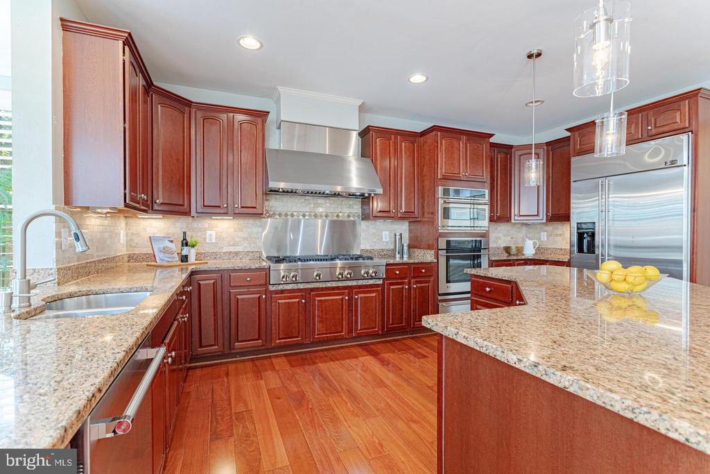 7351 Nicole Marie Ct