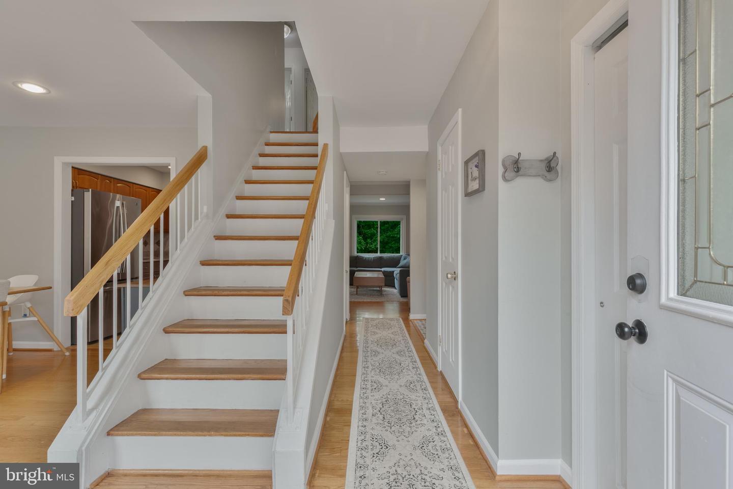 3048 Sugar Ln