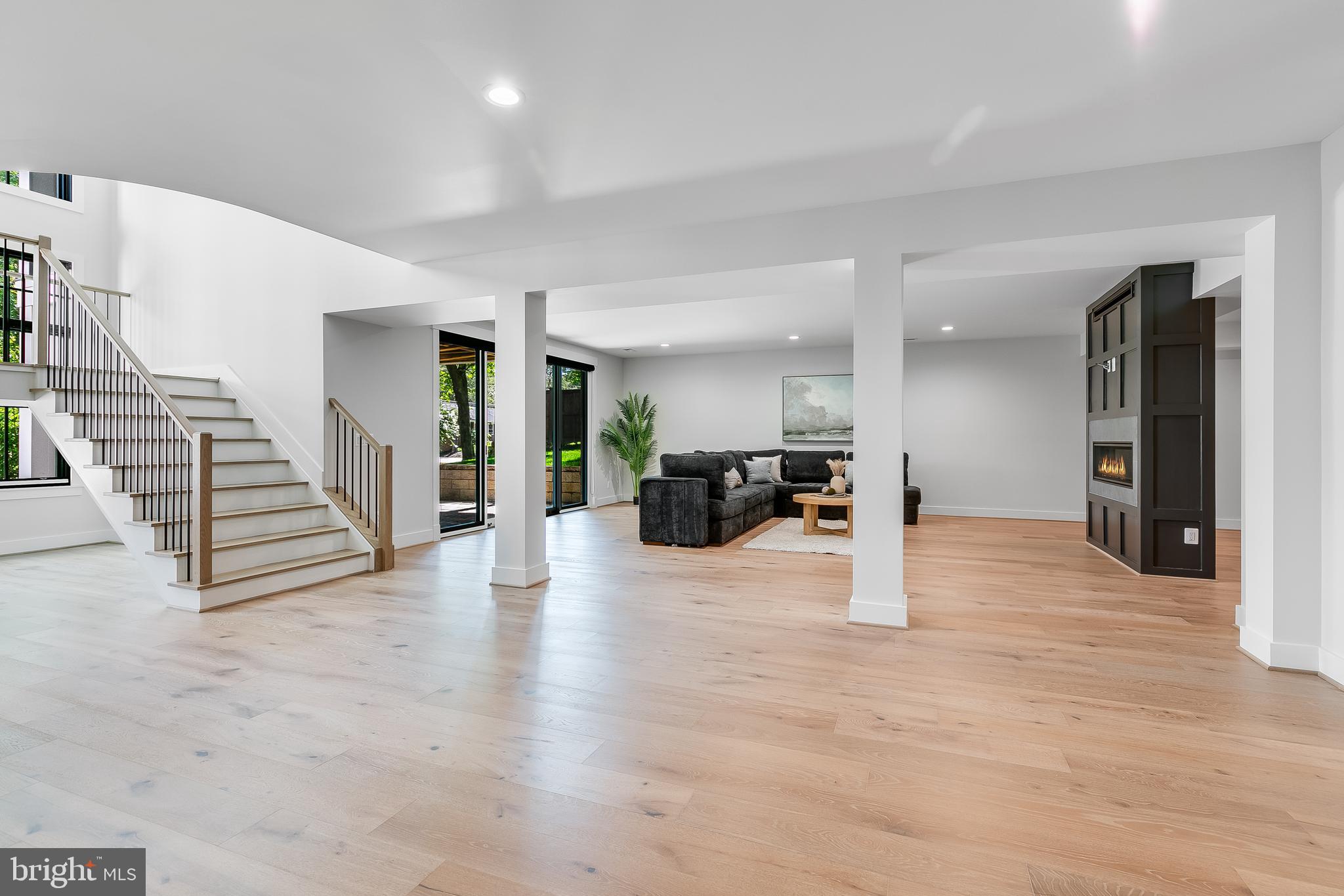 6001 BALSAM DRIVE
