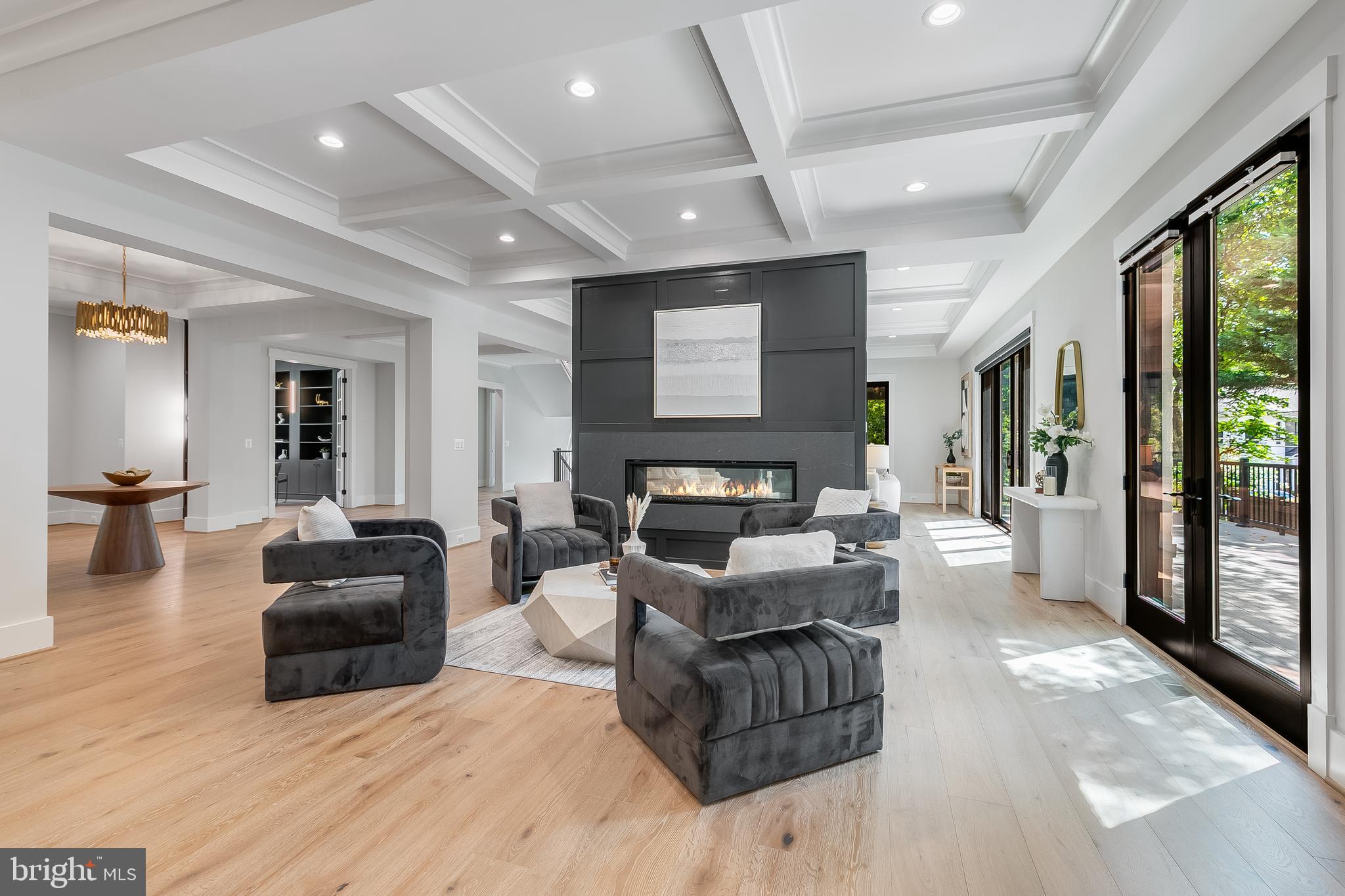 6001 BALSAM DRIVE