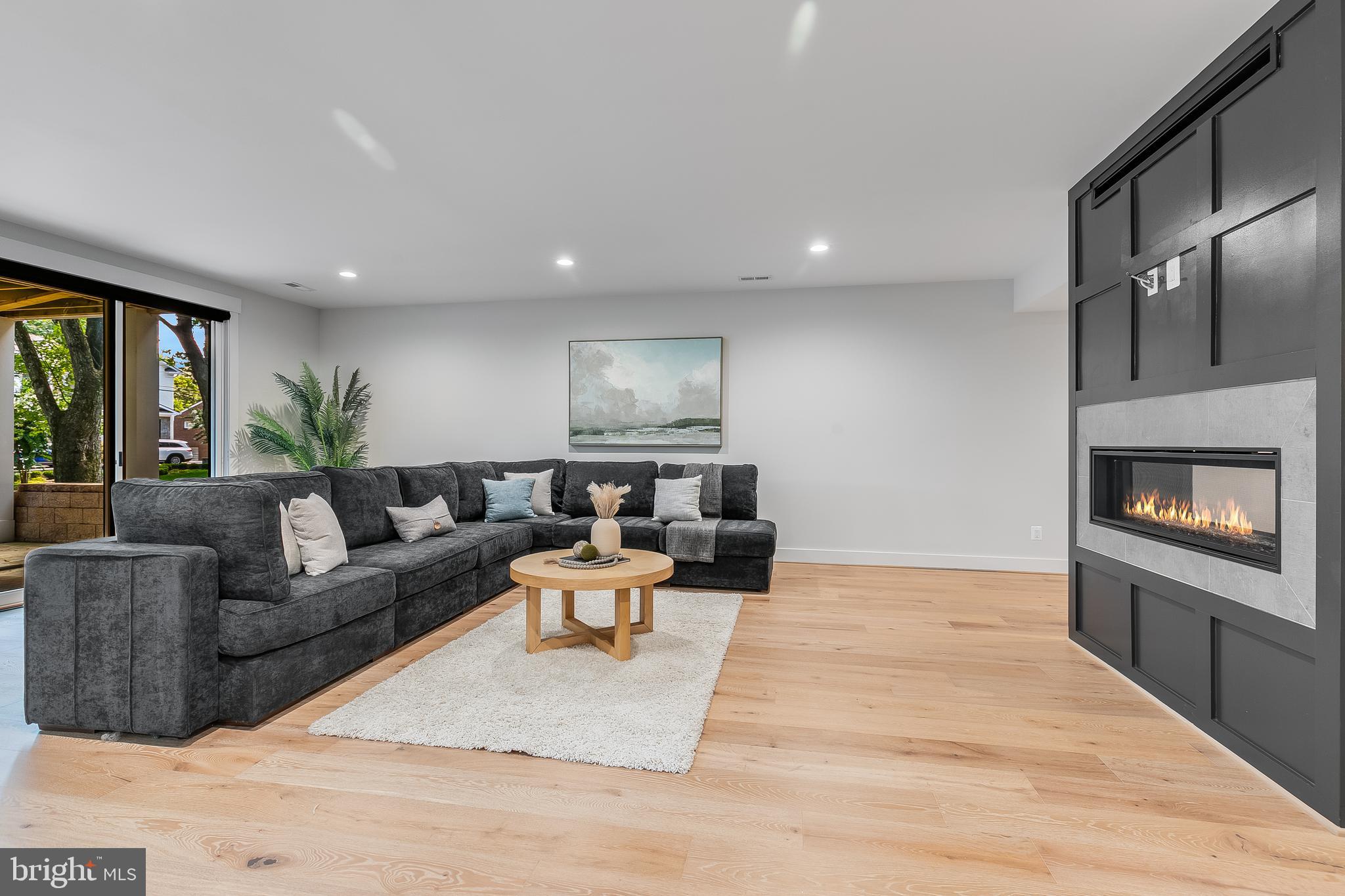 6001 BALSAM DRIVE