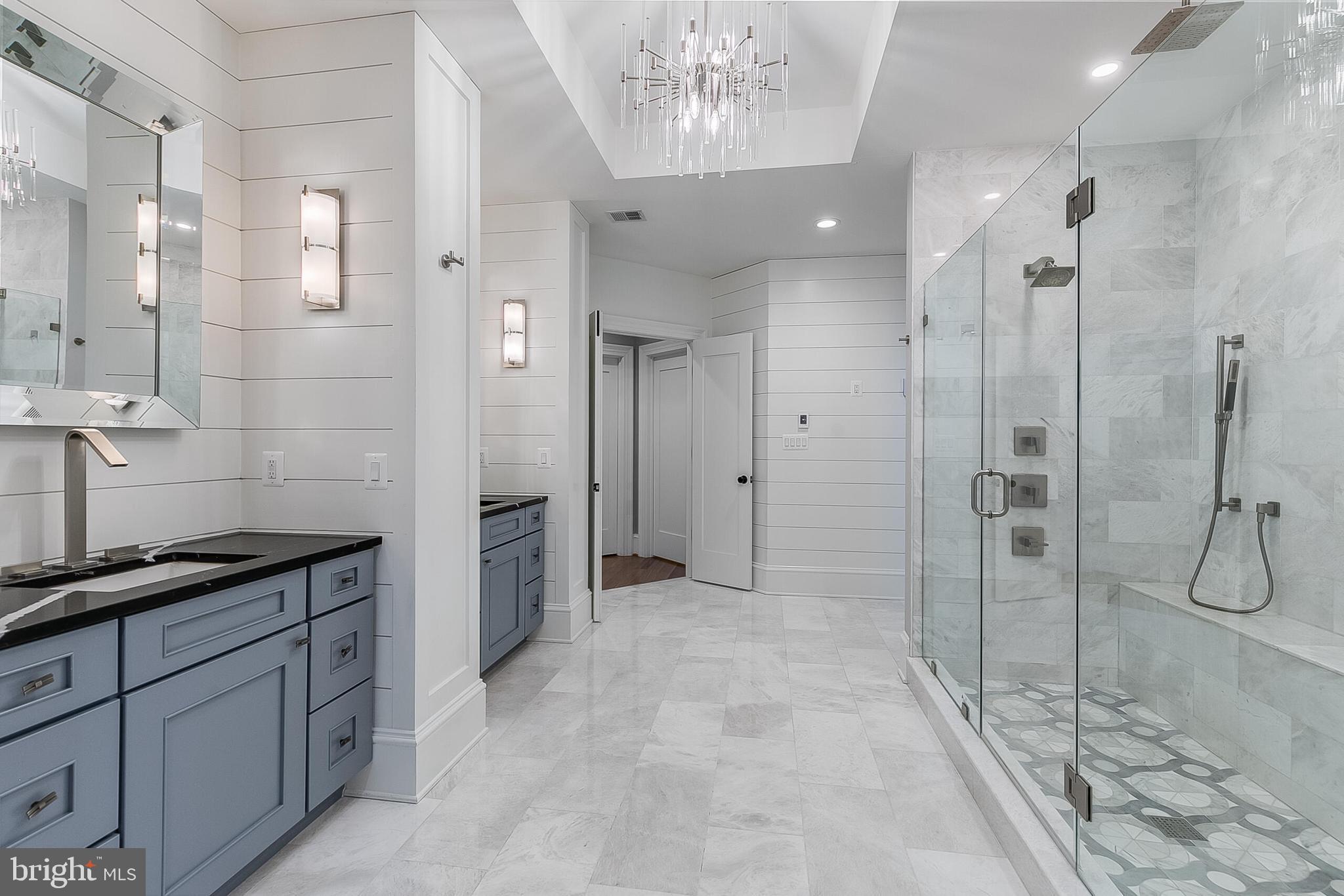 7002 RIVER OAKS DRIVE