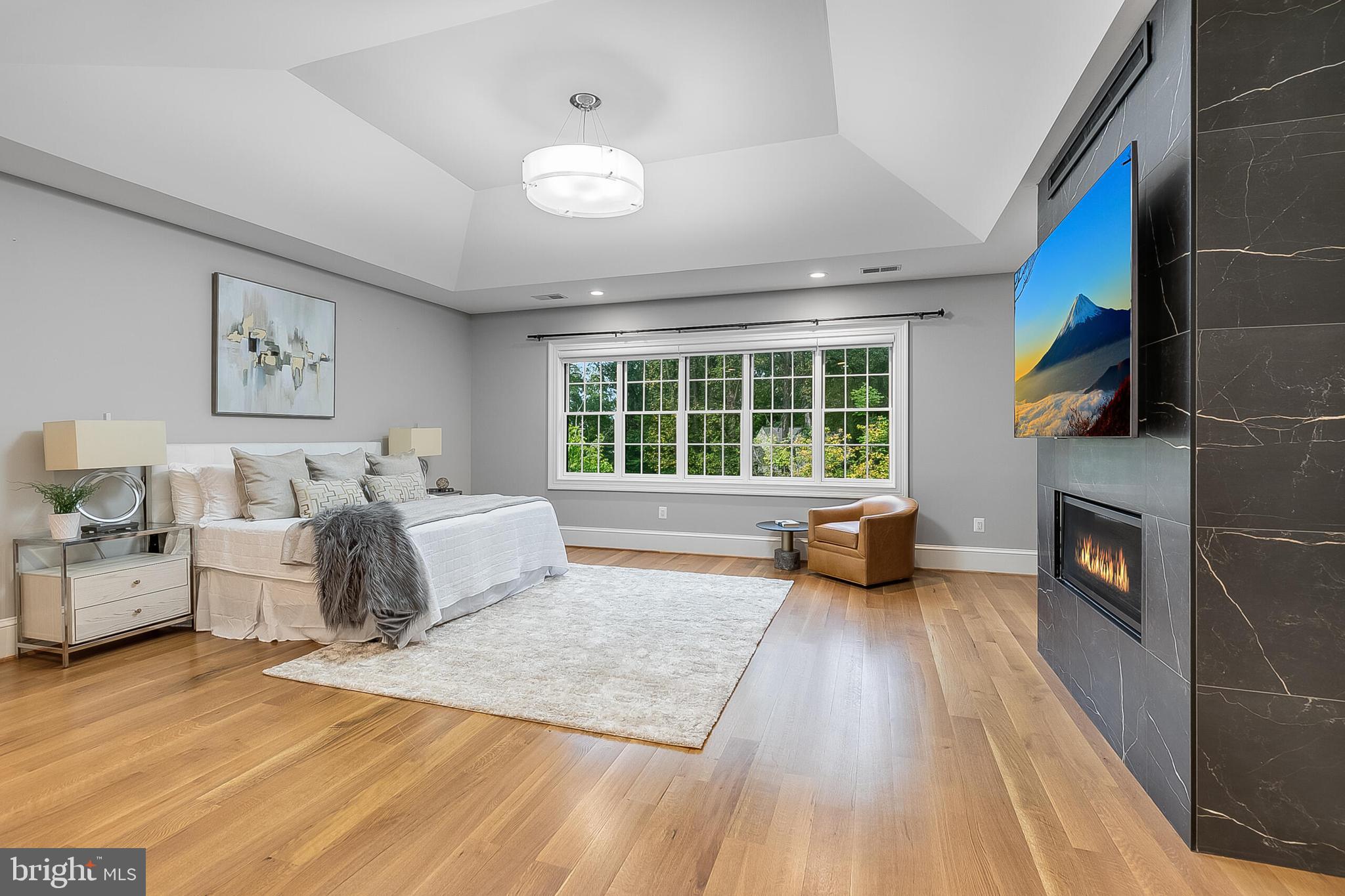 7002 RIVER OAKS DRIVE