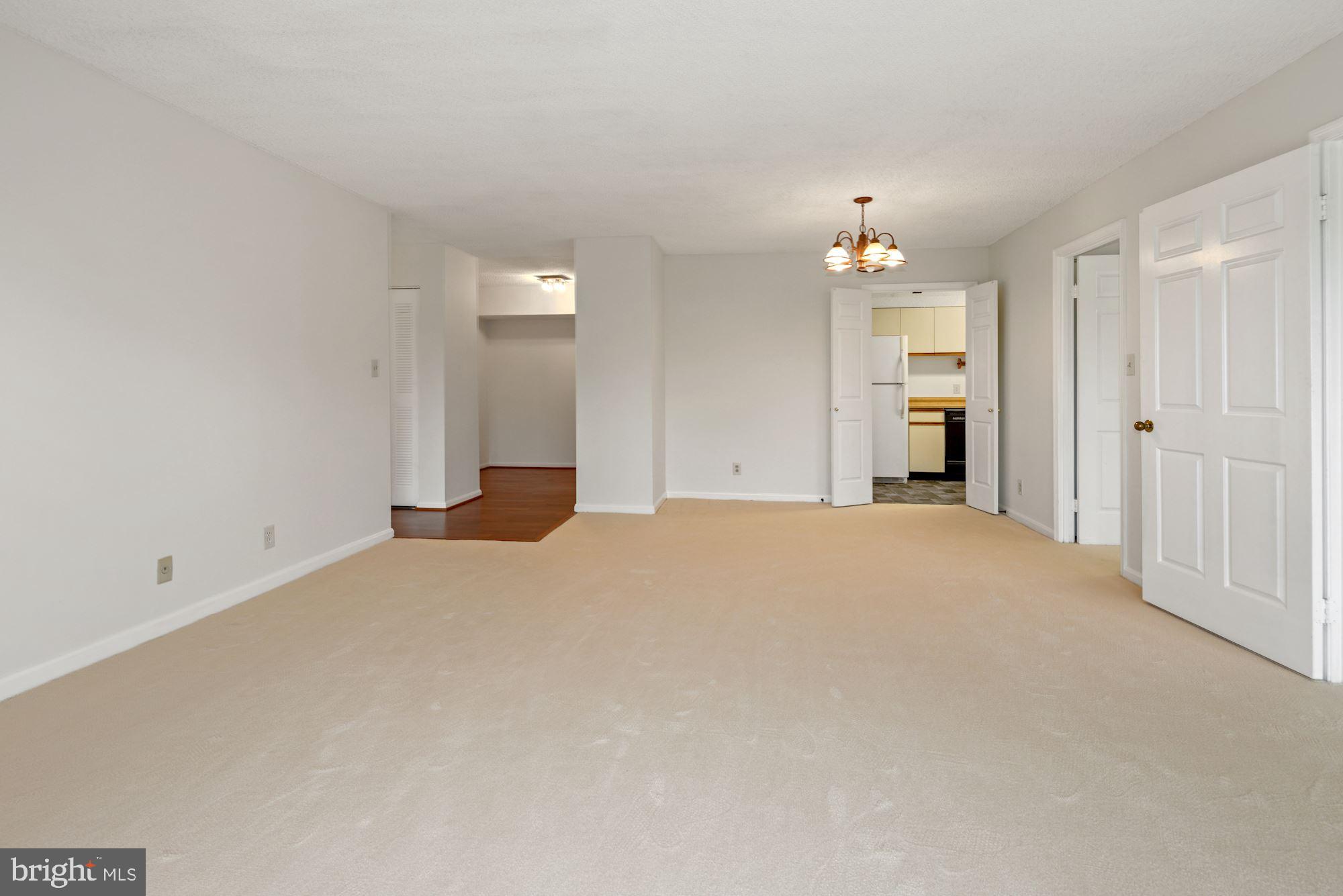 3800 POWELL LANE 813