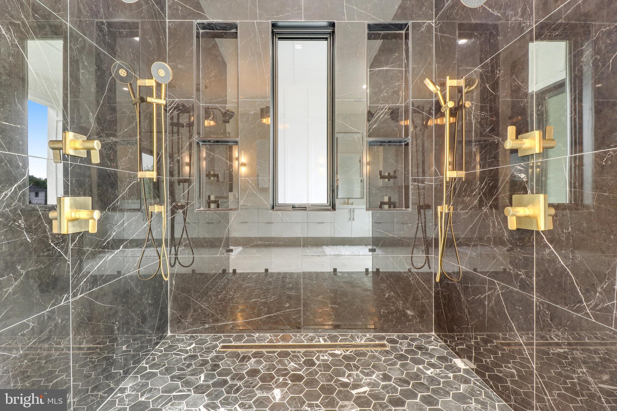 7816 GEORGETOWN PIKE