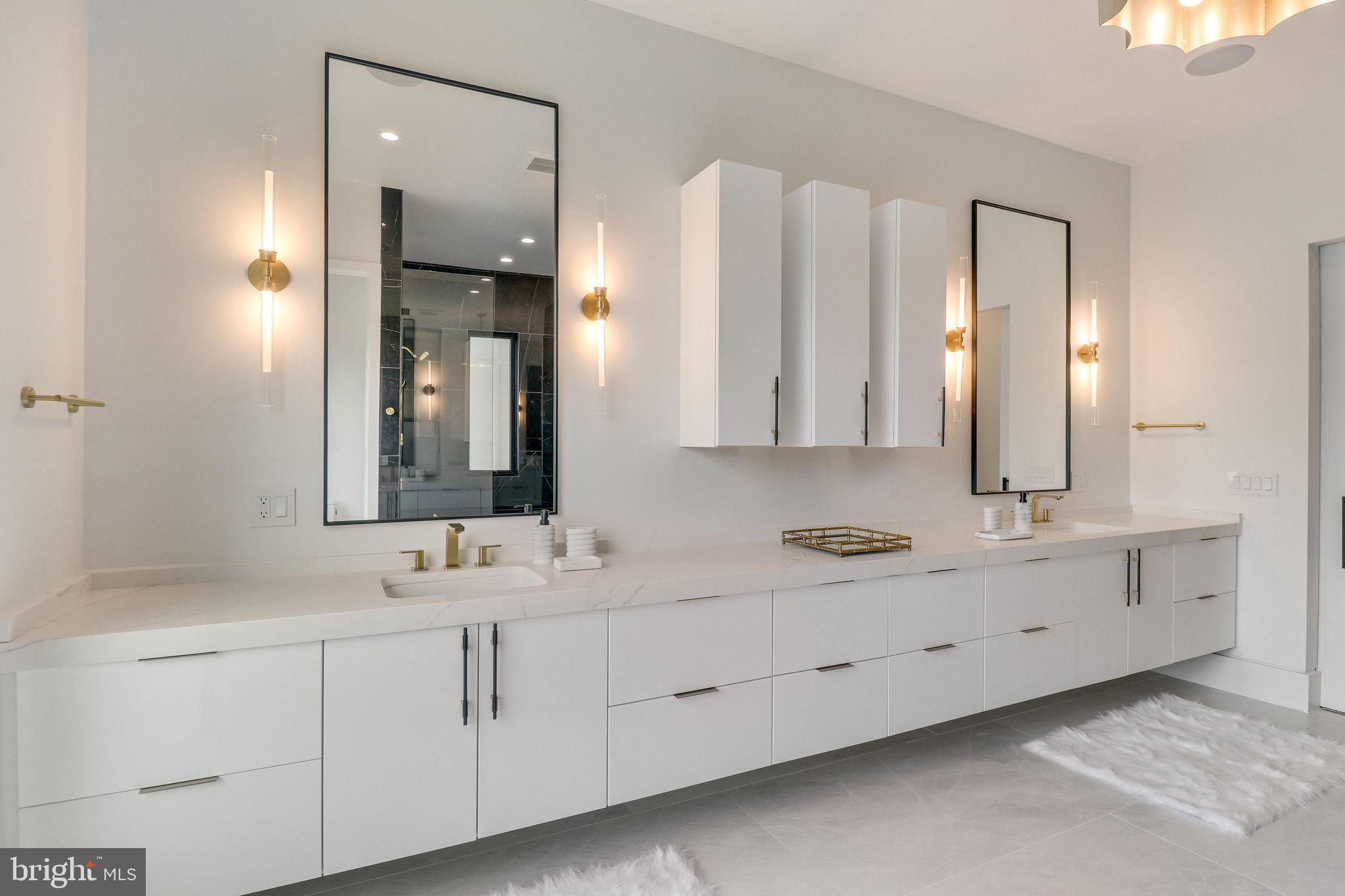 7816 GEORGETOWN PIKE