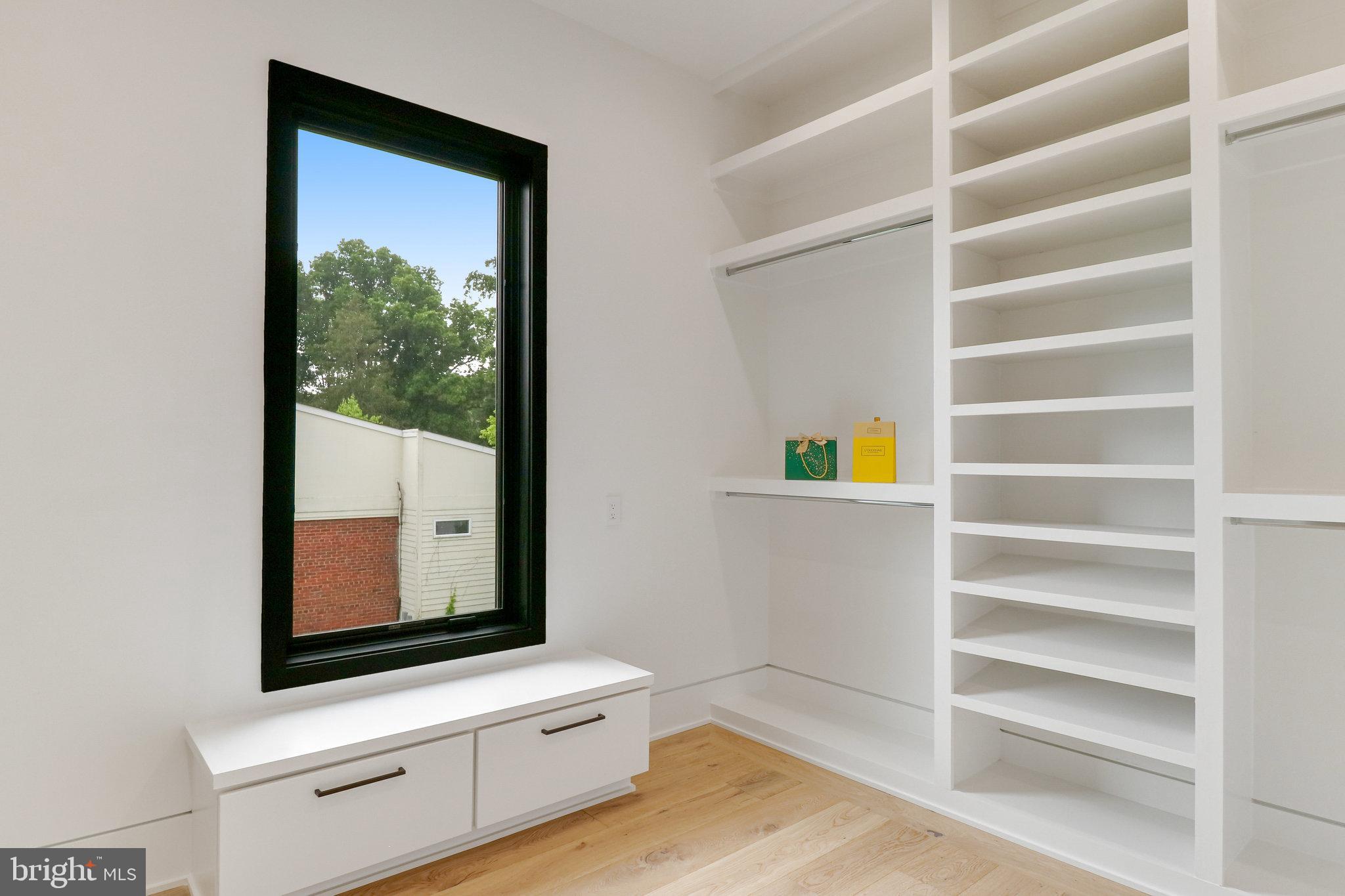 7816 GEORGETOWN PIKE