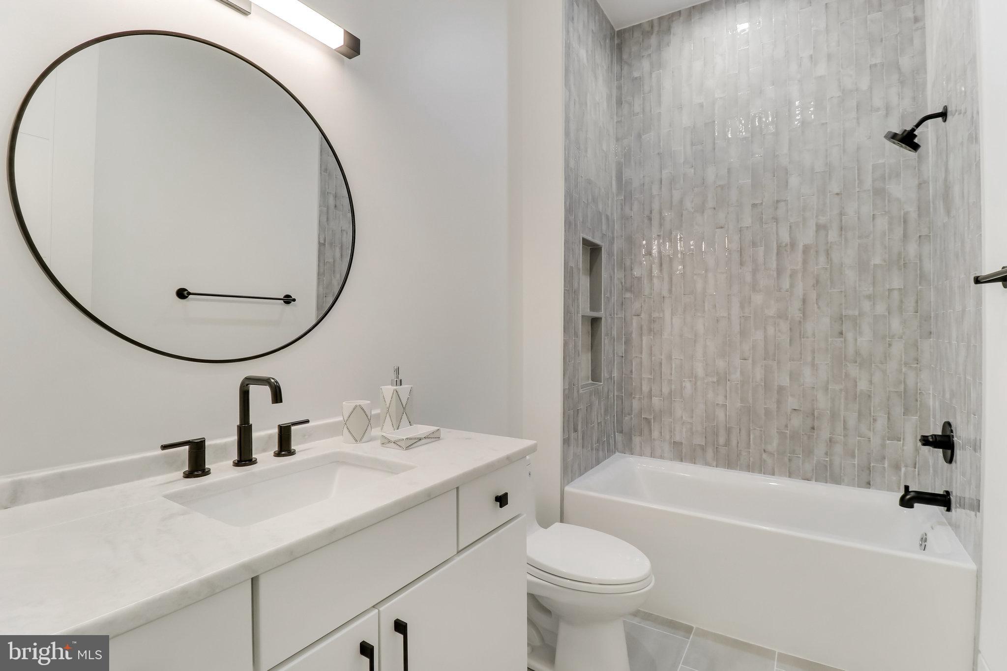 7816 GEORGETOWN PIKE